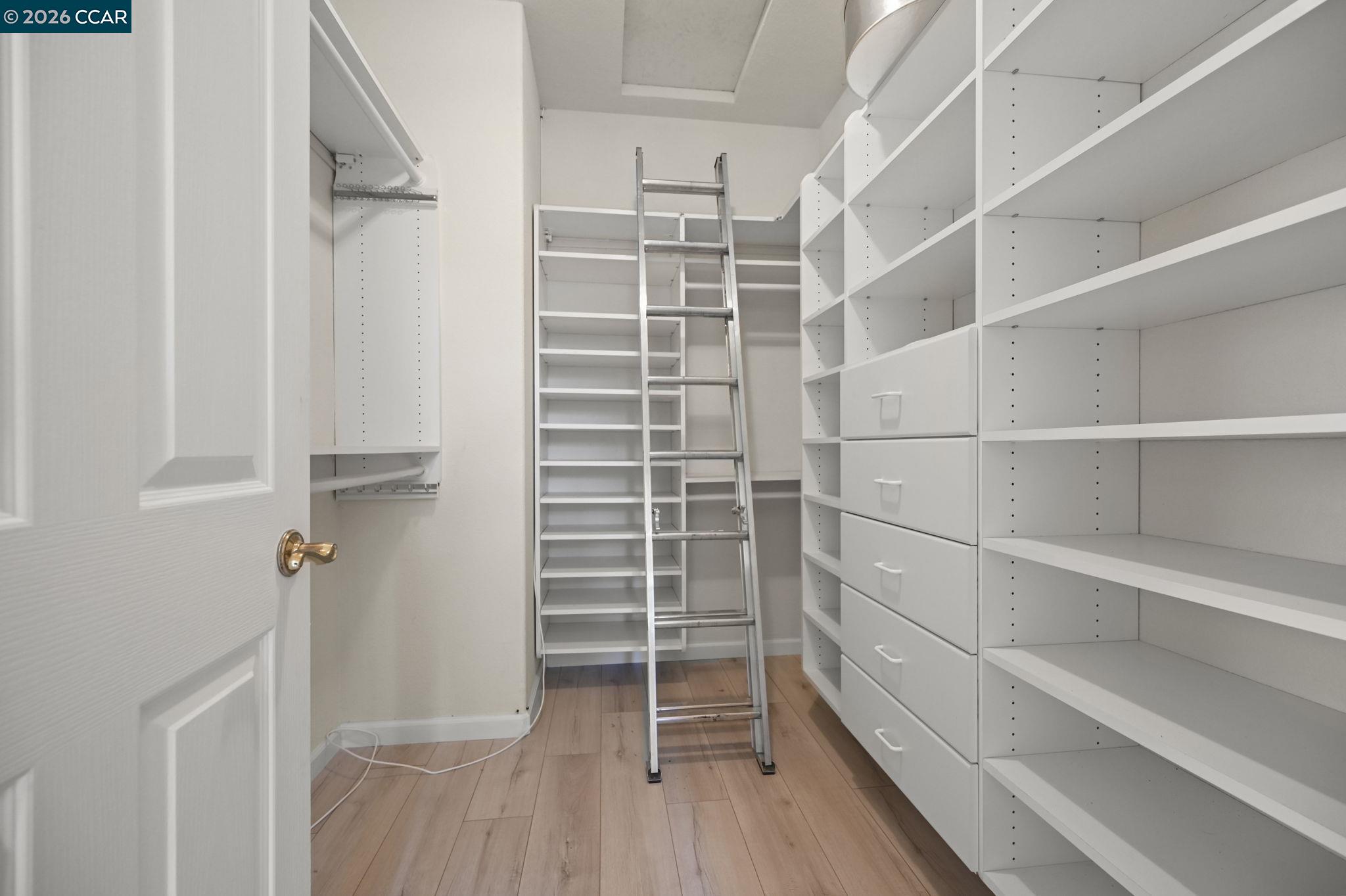 Detail Gallery Image 27 of 37 For 1384 Danville Blvd, Alamo,  CA 94507 - 2 Beds | 2/1 Baths