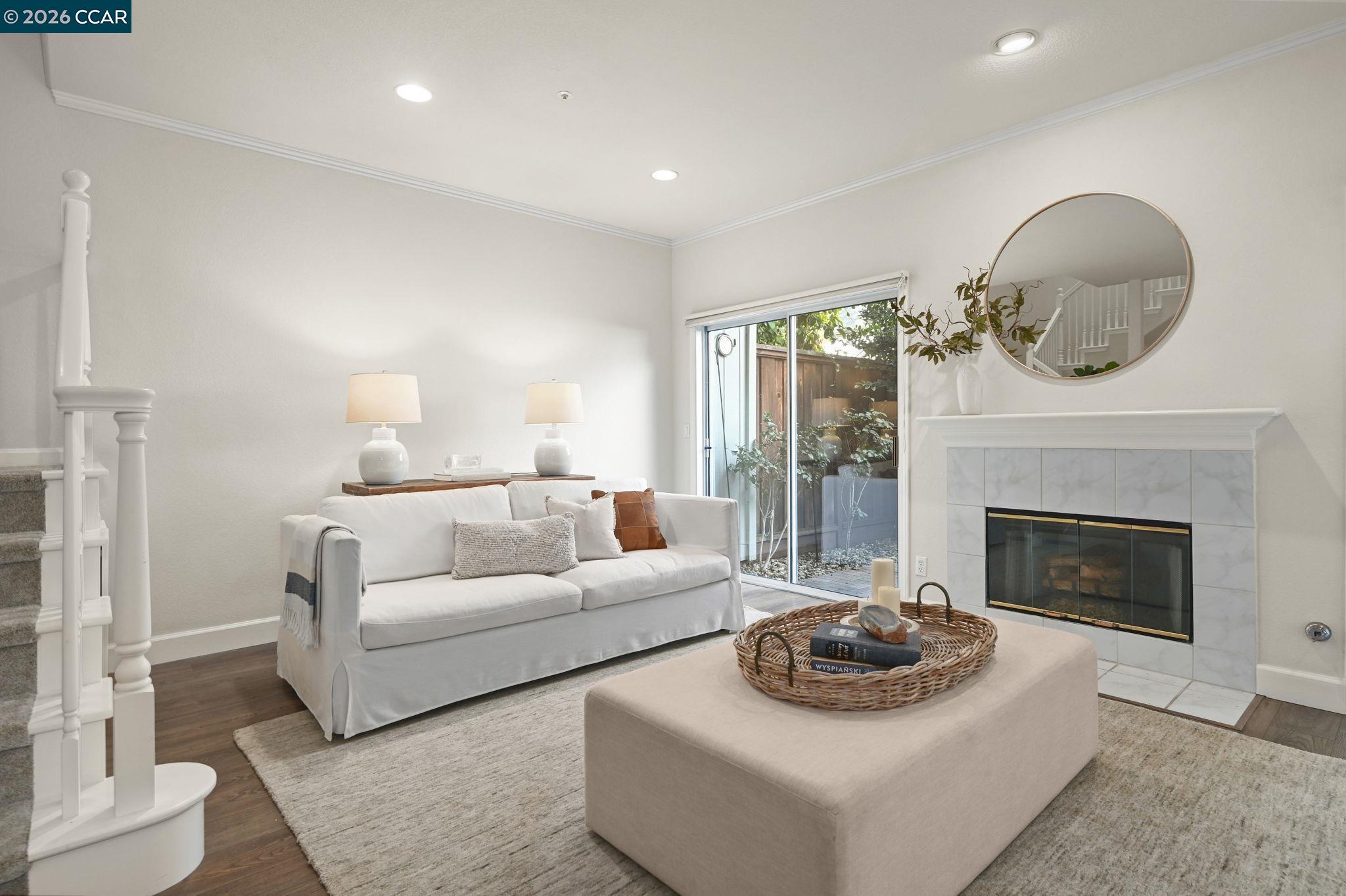 Detail Gallery Image 8 of 37 For 1384 Danville Blvd, Alamo,  CA 94507 - 2 Beds | 2/1 Baths