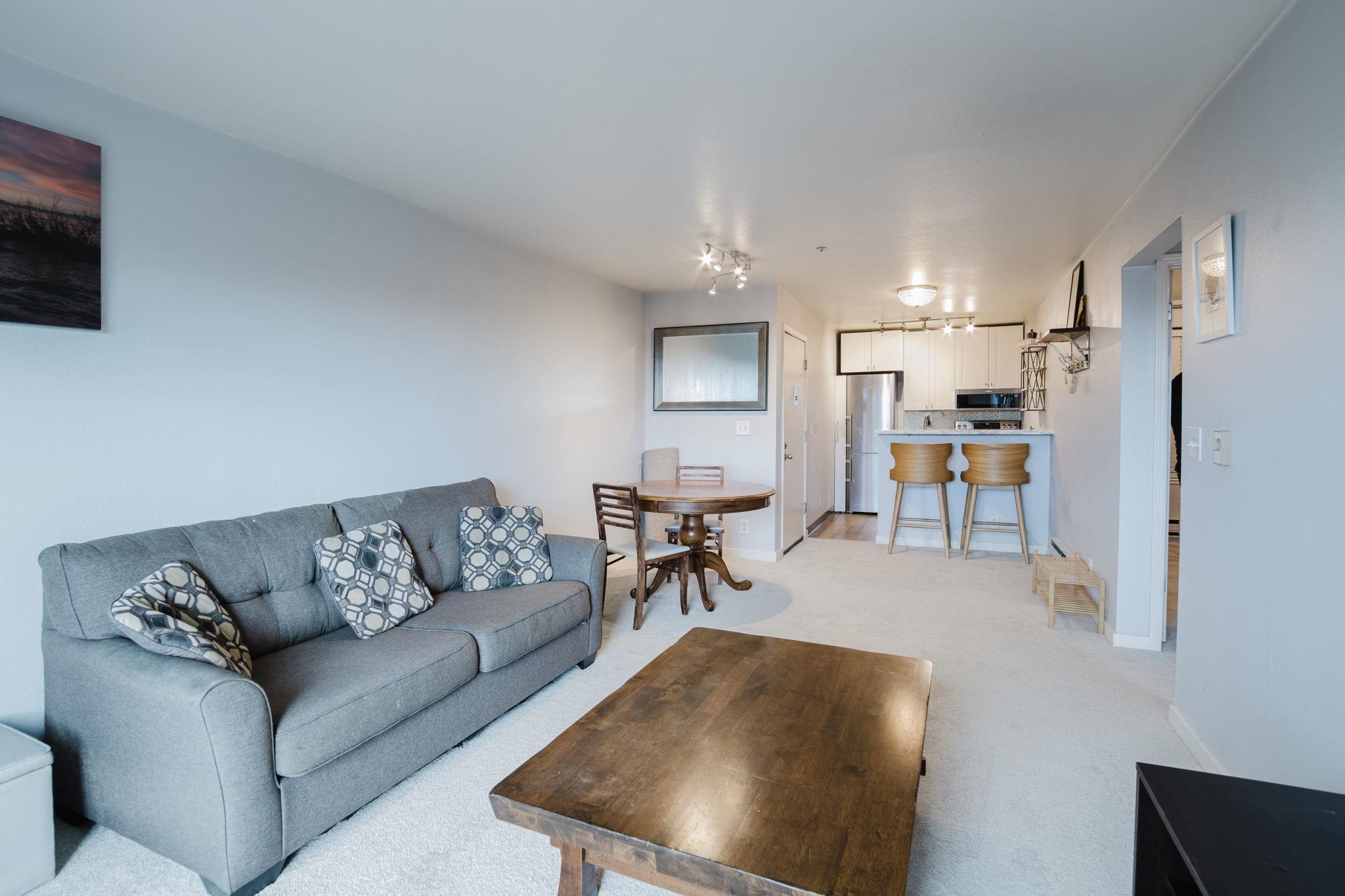 Front Image Thumbnail for BE41123852