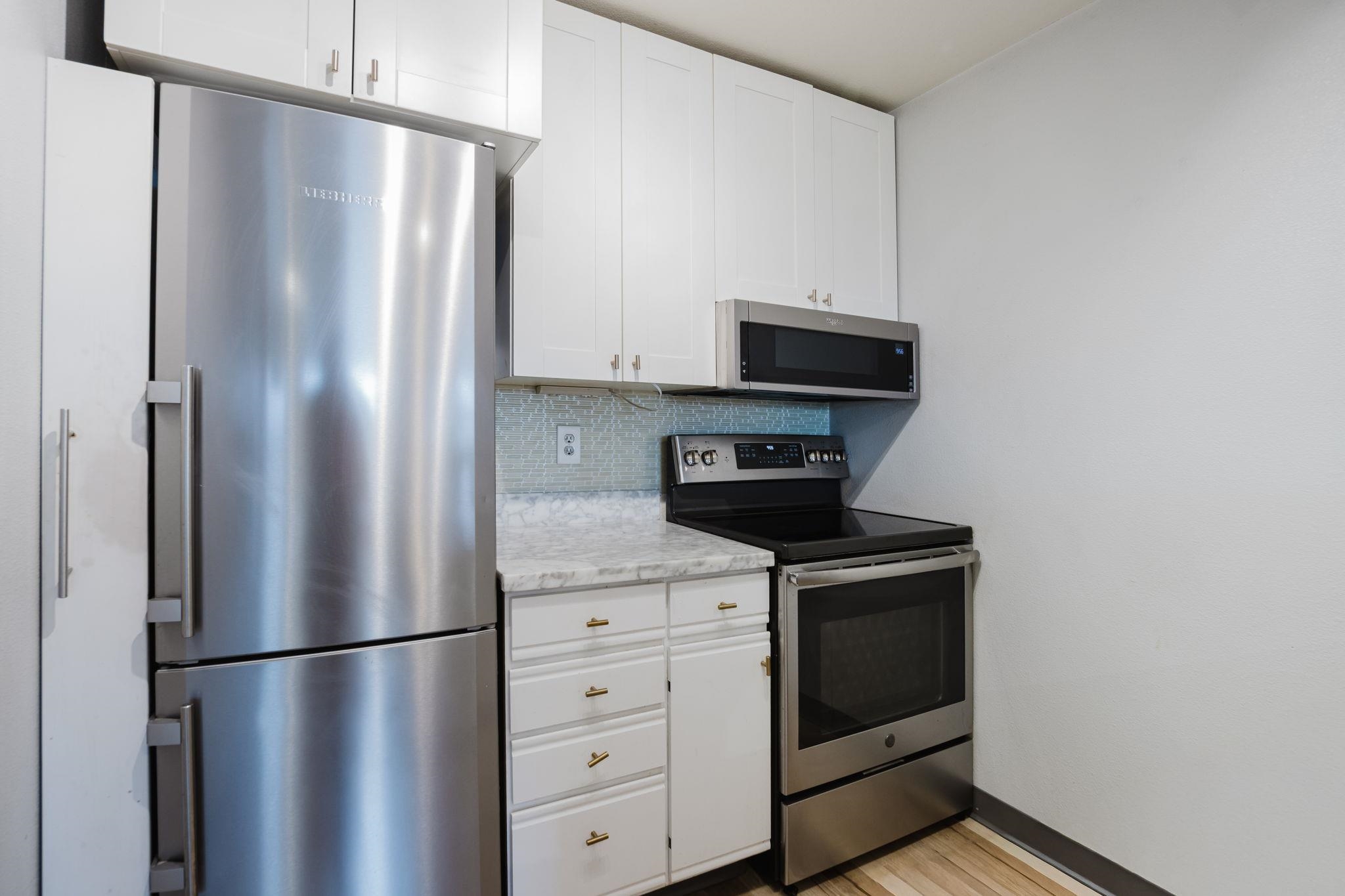 Photo #10: 41123852 Listing: Photo #10