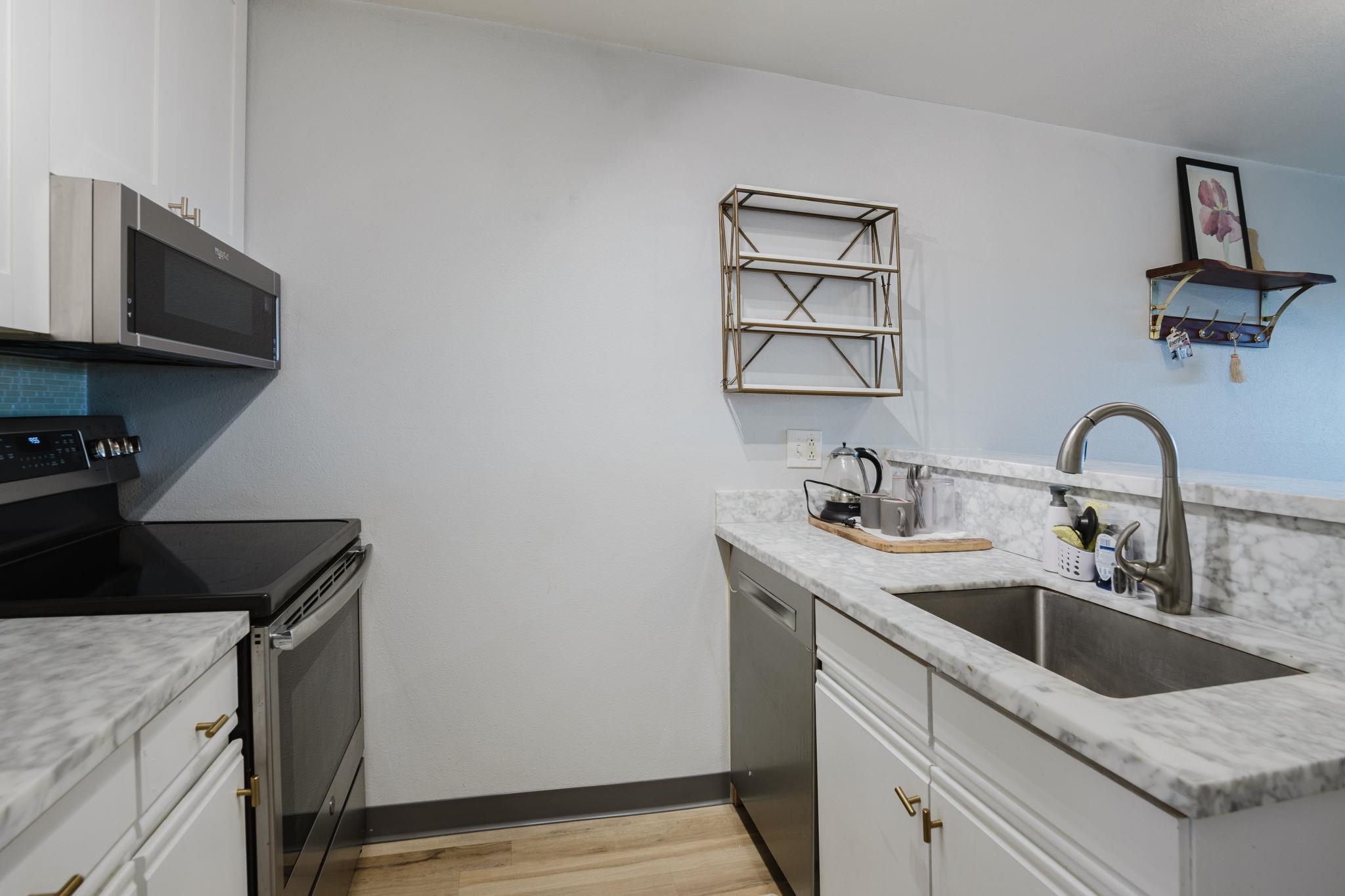 Photo #11: 41123852 Listing: Photo #11