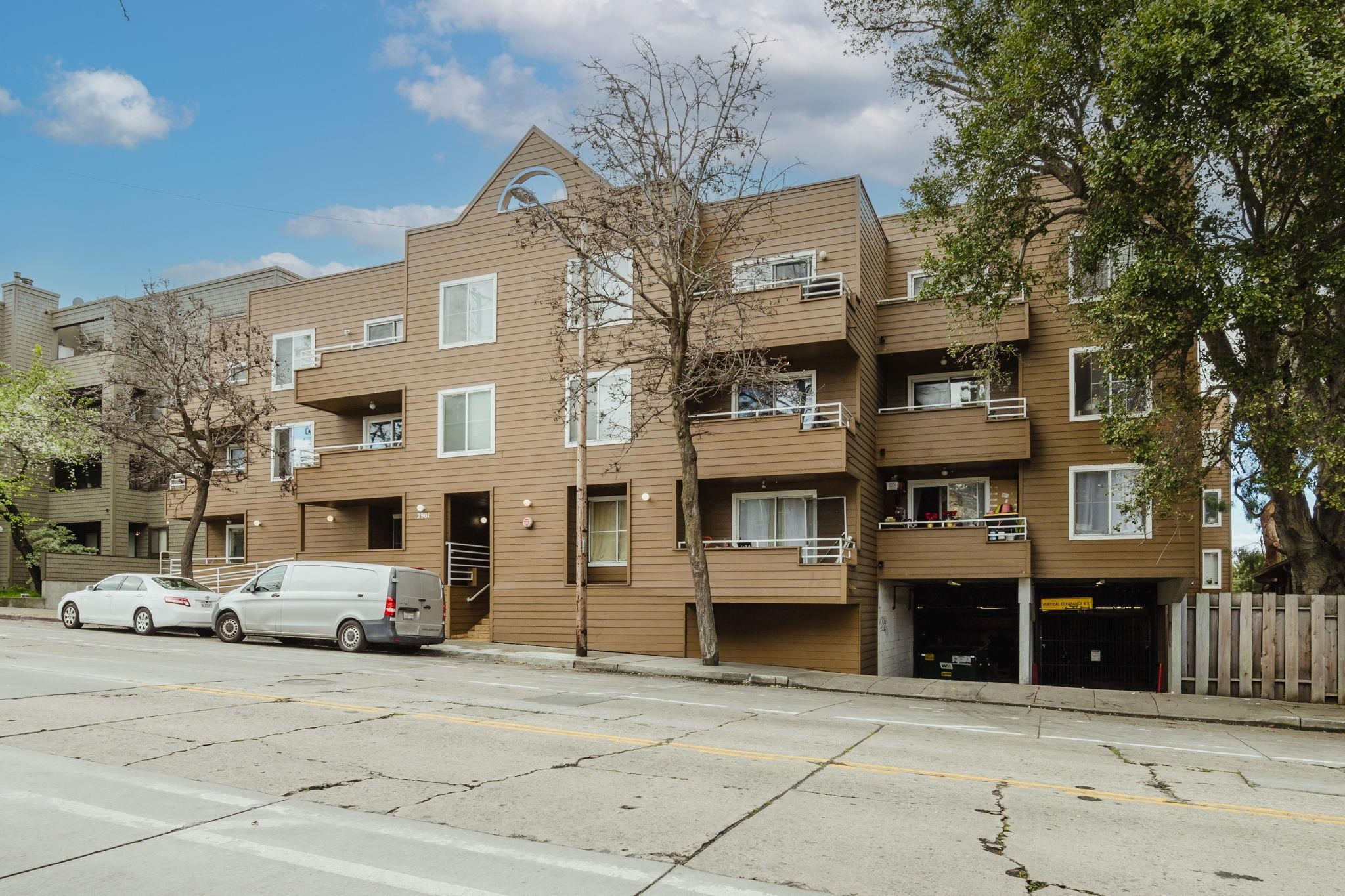 Photo #2: 41123852 Listing: Photo #2