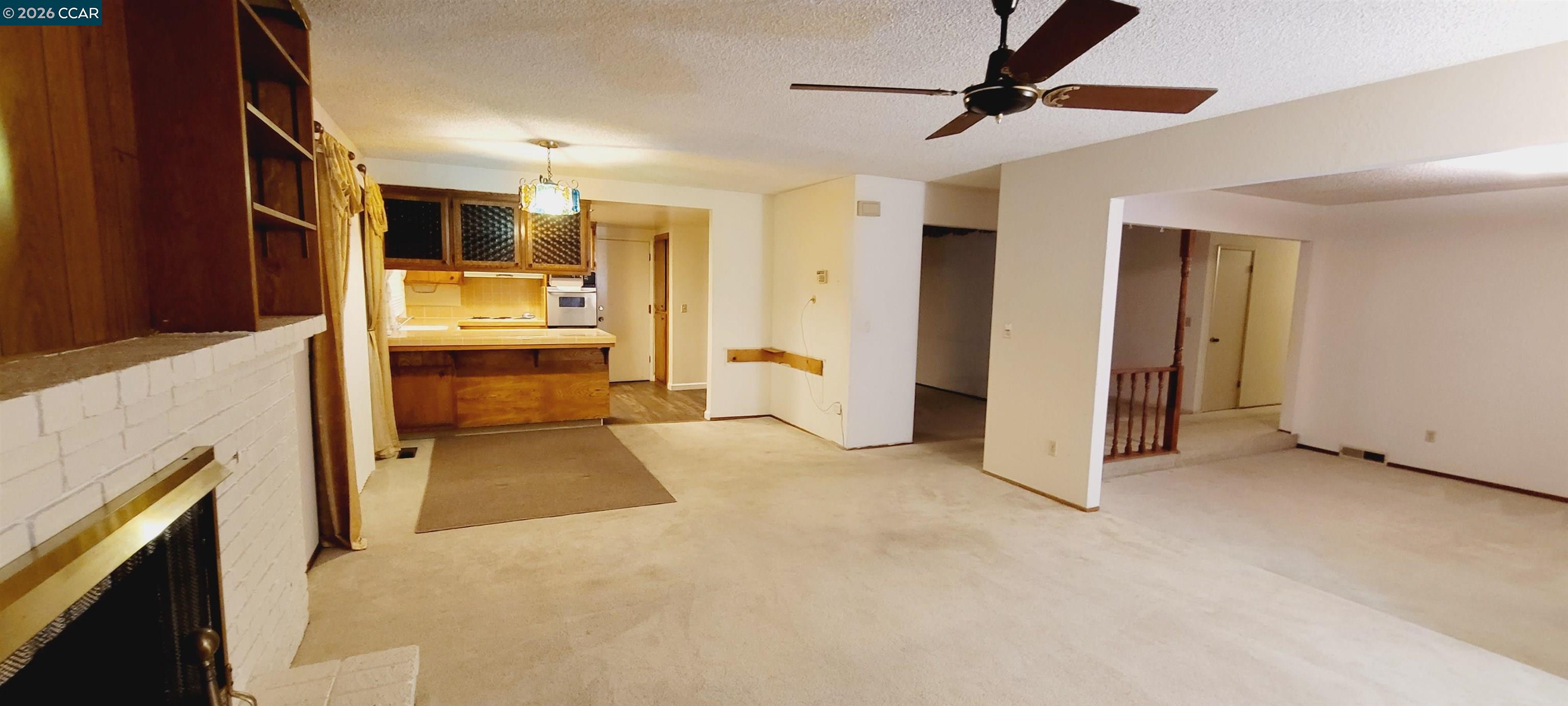 Detail Gallery Image 12 of 34 For 1 Castlewood, Pittsburg,  CA 94565 - 3 Beds | 2 Baths