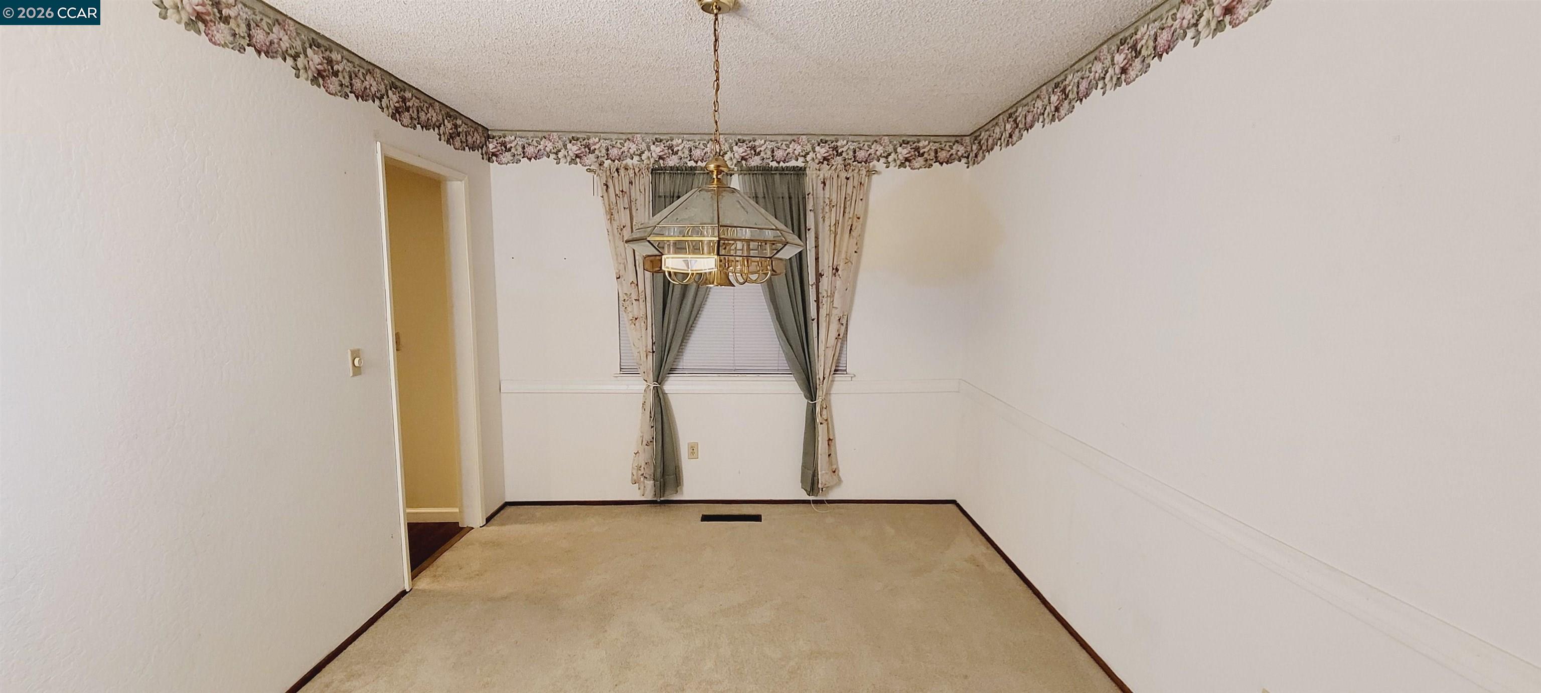 Detail Gallery Image 22 of 34 For 1 Castlewood, Pittsburg,  CA 94565 - 3 Beds | 2 Baths