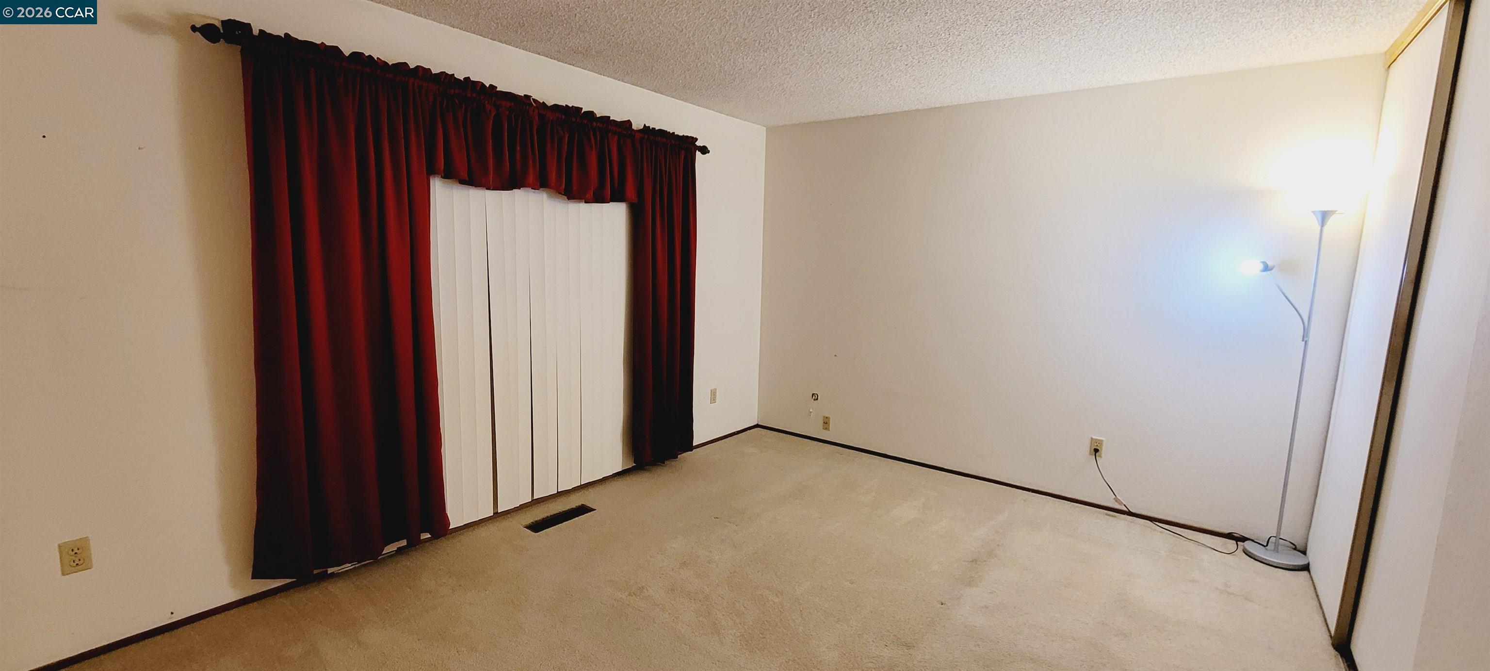 Detail Gallery Image 24 of 34 For 1 Castlewood, Pittsburg,  CA 94565 - 3 Beds | 2 Baths