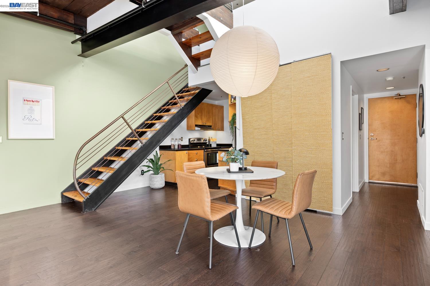 Detail Gallery Image 11 of 45 For 1250 Powell St #10,  Emeryville,  CA 94608 - 1 Beds | 1 Baths