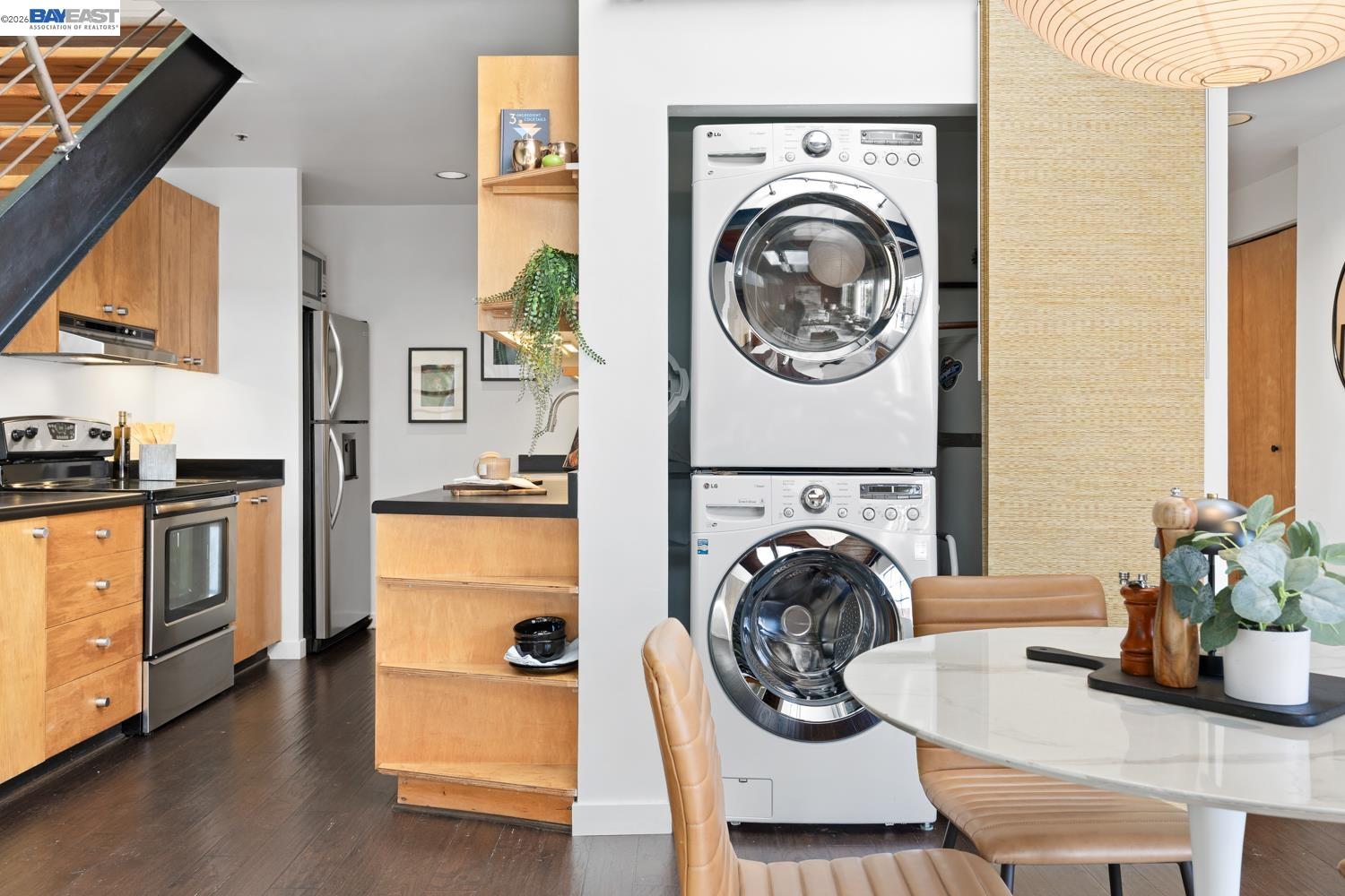 Detail Gallery Image 12 of 45 For 1250 Powell St #10,  Emeryville,  CA 94608 - 1 Beds | 1 Baths