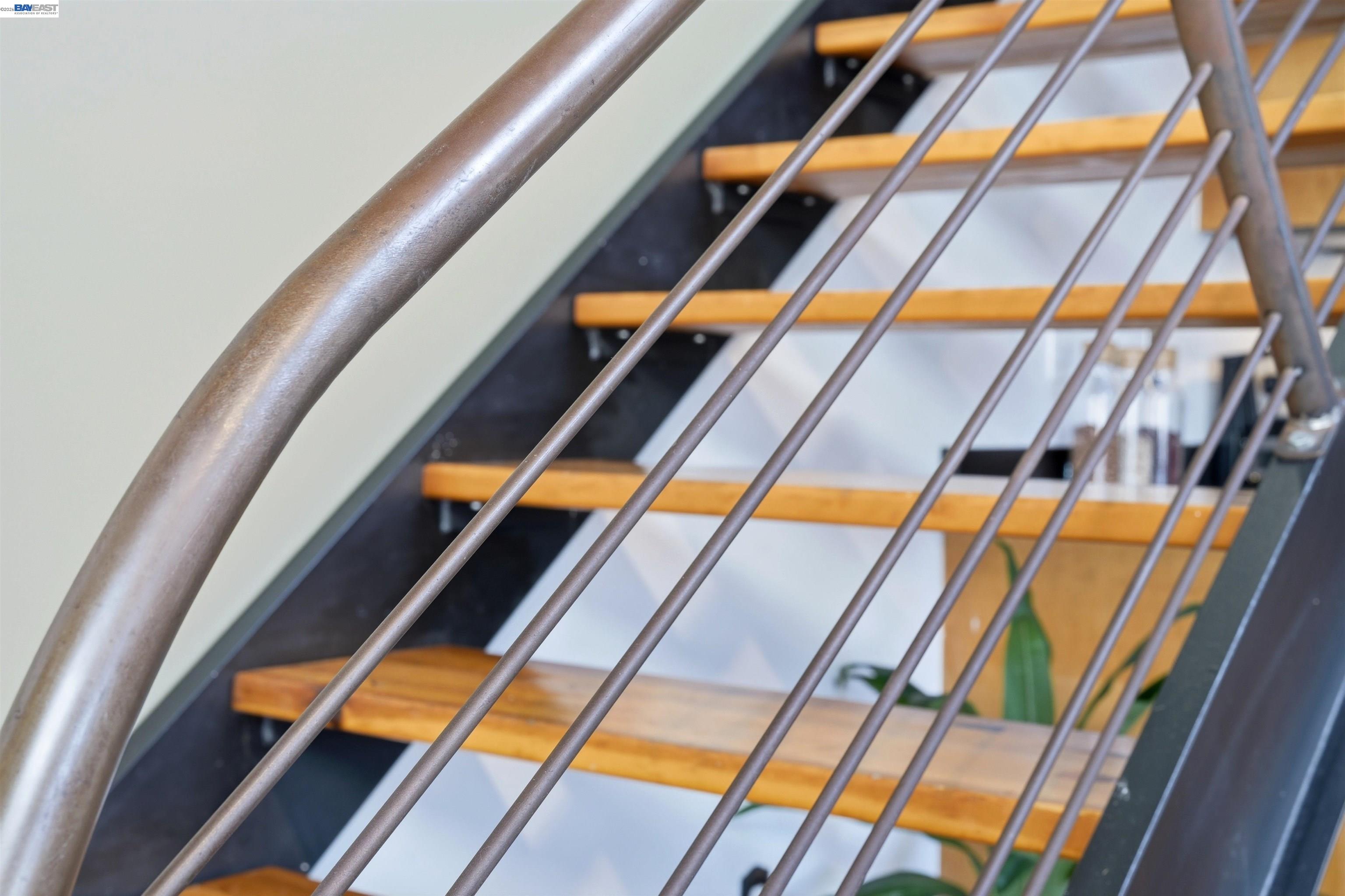 Detail Gallery Image 36 of 45 For 1250 Powell St #10,  Emeryville,  CA 94608 - 1 Beds | 1 Baths