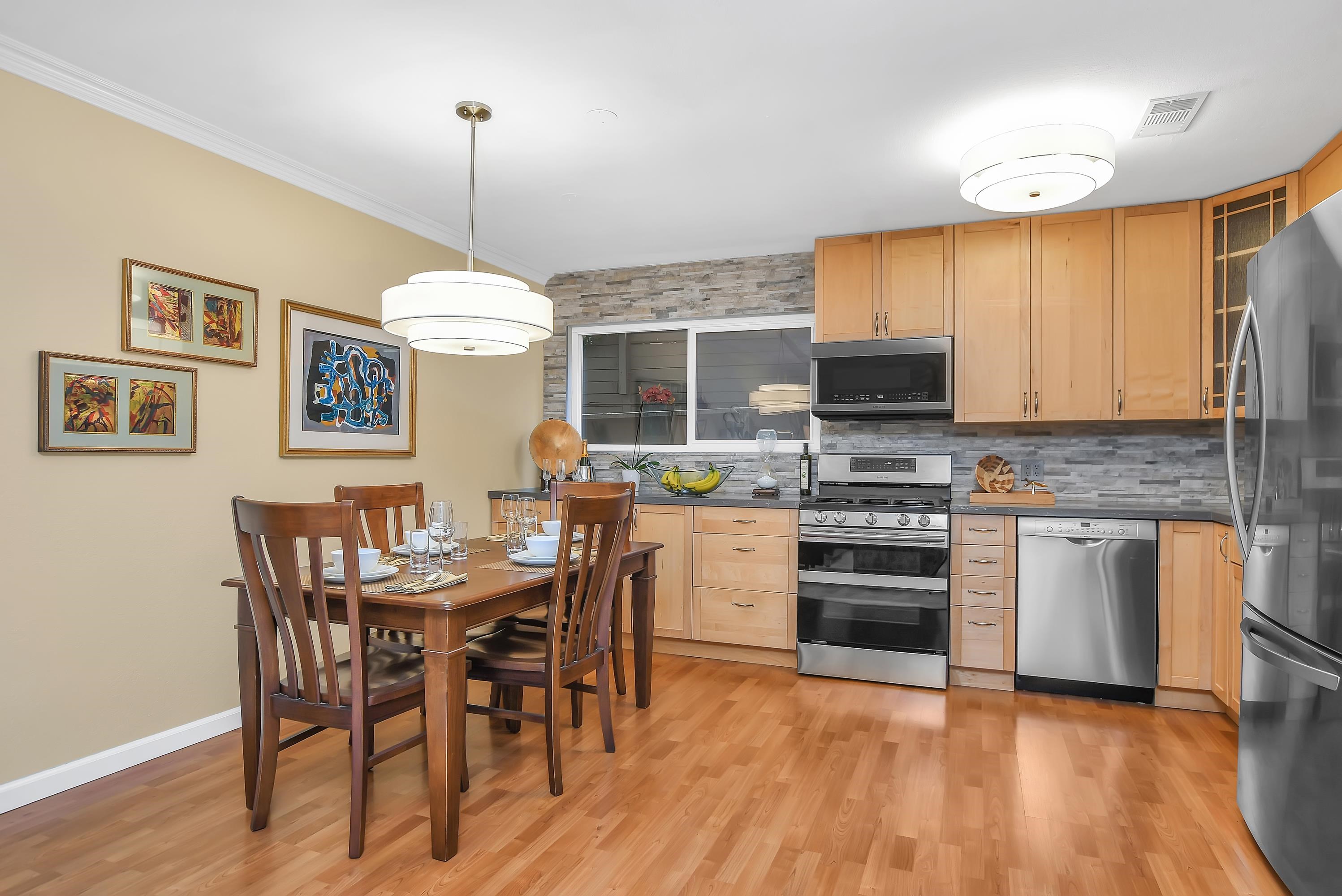 Photo #11: 41123859 Listing: Photo #11