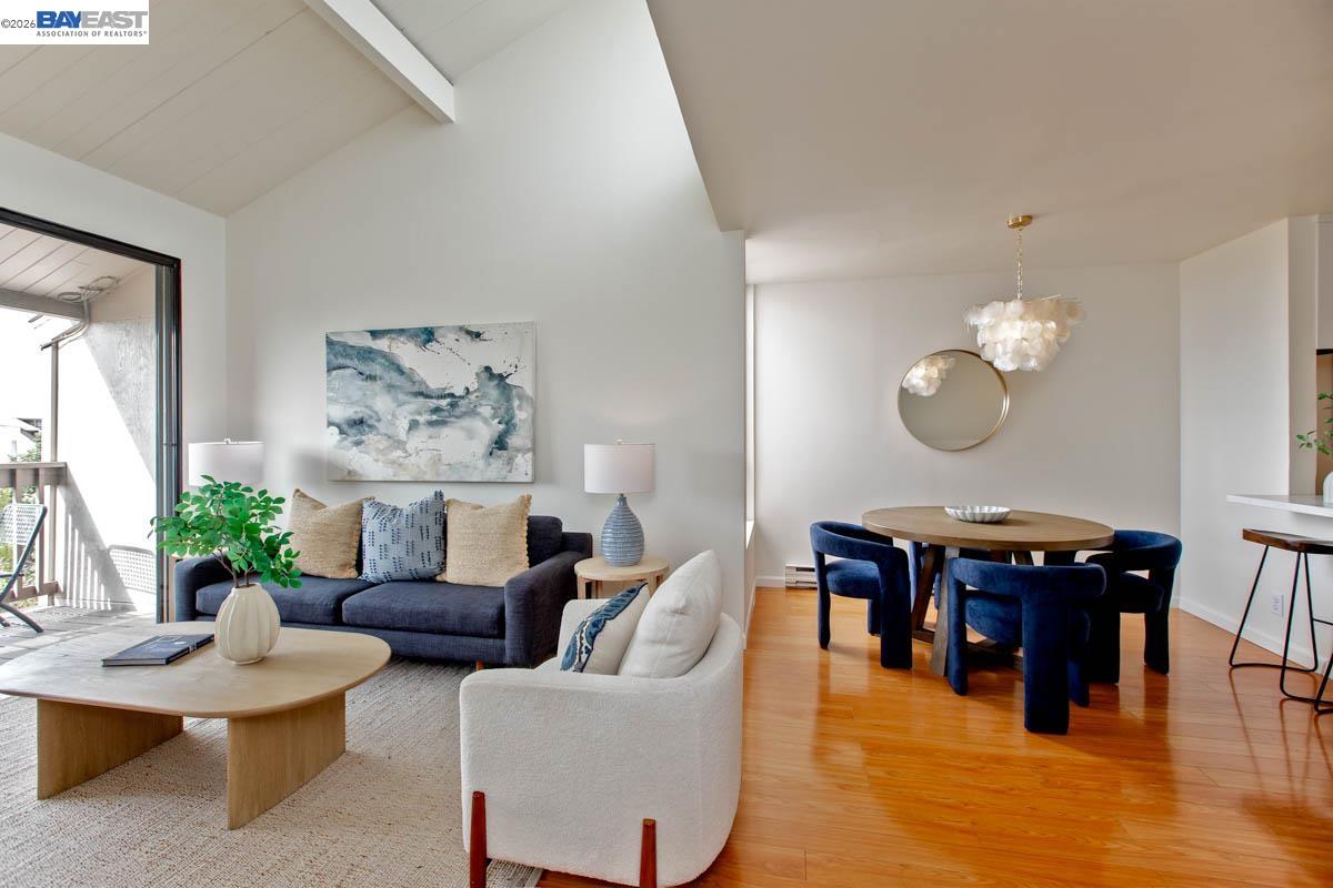 Front Image Thumbnail for BE41123860