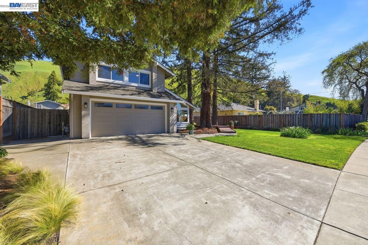 Detail Gallery Image 3 of 40 For 38742 Chrisholm Pl, Fremont,  CA 94536 - 4 Beds | 2/1 Baths