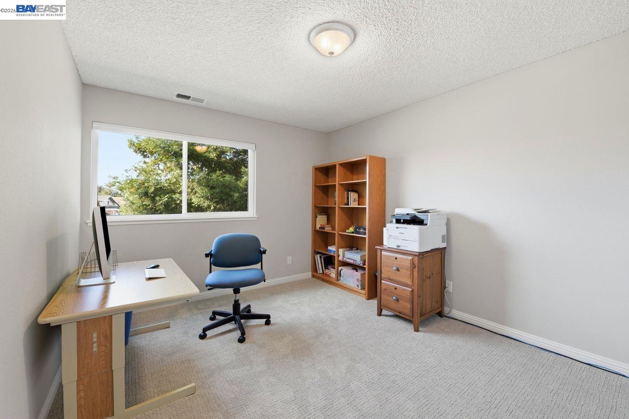 Detail Gallery Image 20 of 40 For 38742 Chrisholm Pl, Fremont,  CA 94536 - 4 Beds | 2/1 Baths