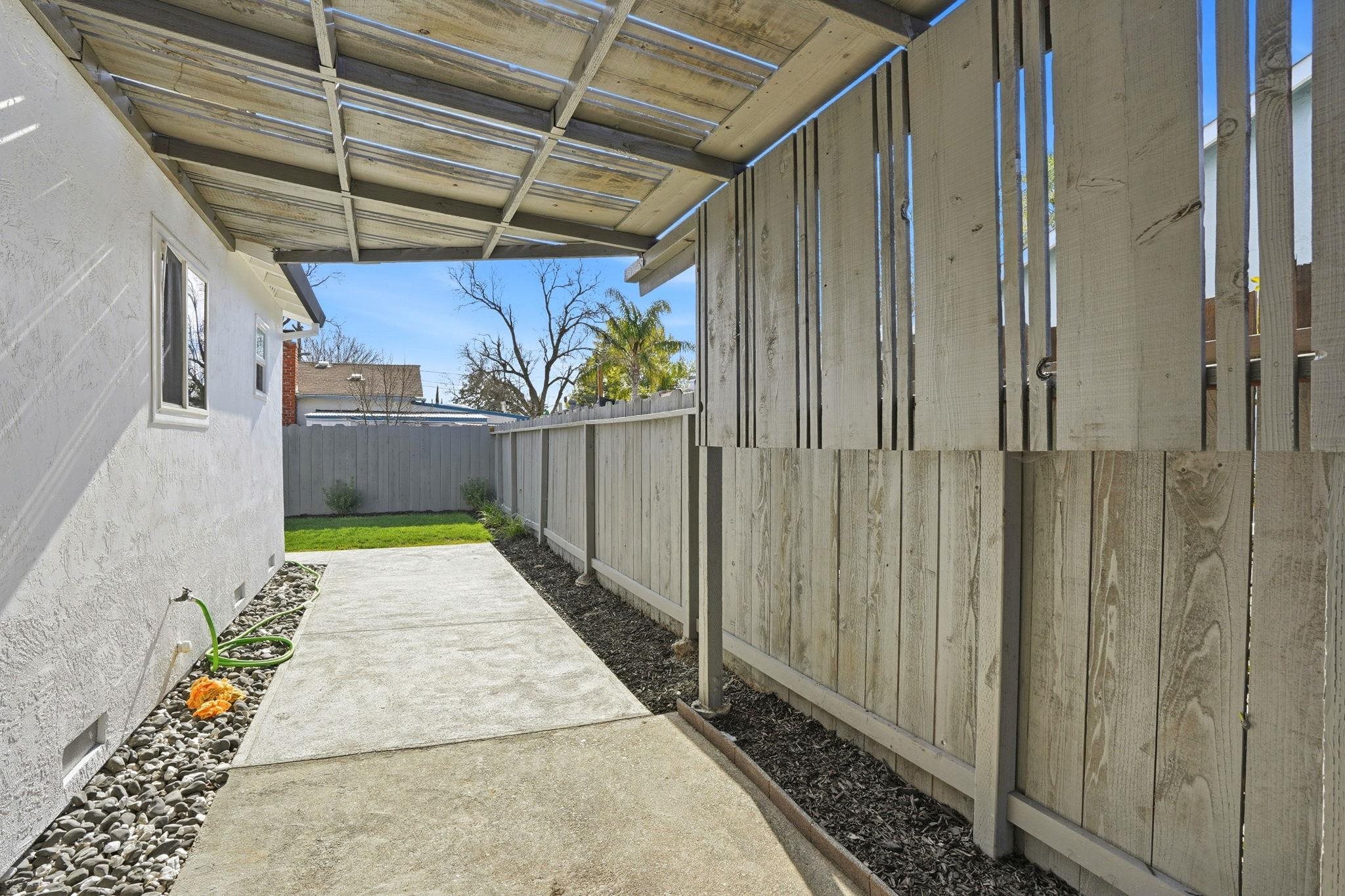 Detail Gallery Image 32 of 38 For 1630 Nicholas, Concord,  CA 94520 - 3 Beds | 2 Baths