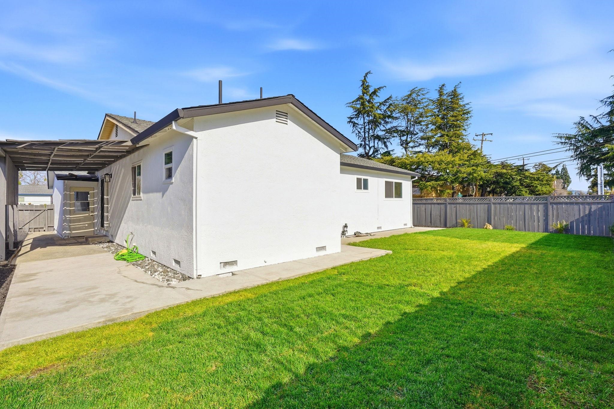 Detail Gallery Image 34 of 38 For 1630 Nicholas, Concord,  CA 94520 - 3 Beds | 2 Baths