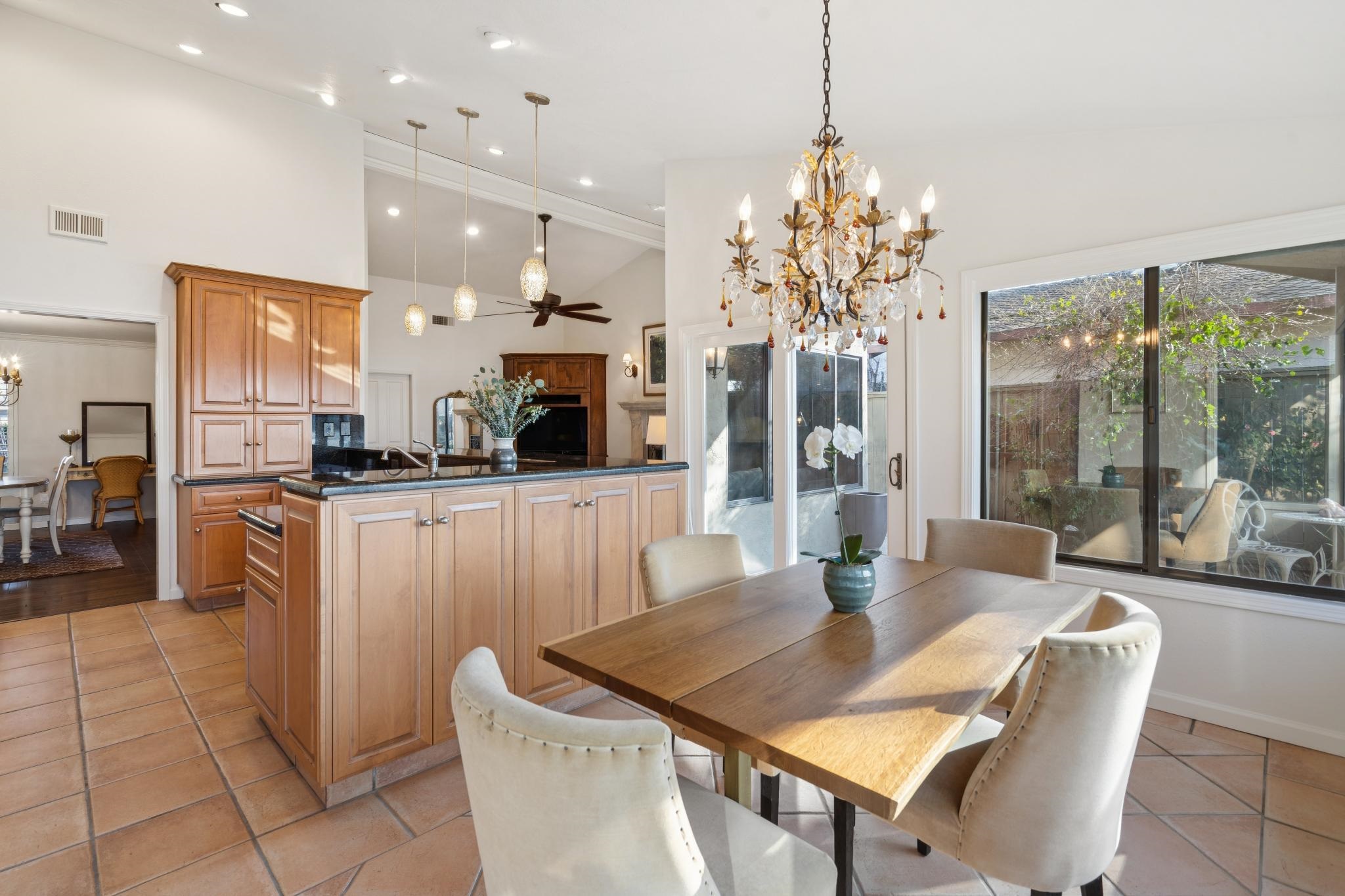 Detail Gallery Image 15 of 30 For 3917 Five Mile Dr, Stockton,  CA 95219 - 3 Beds | 2 Baths