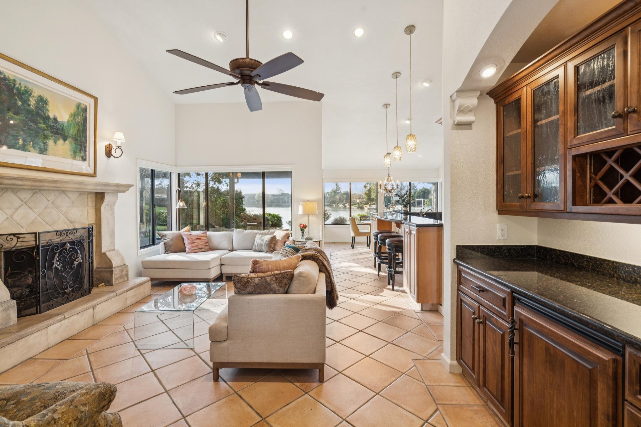 Detail Gallery Image 18 of 30 For 3917 Five Mile Dr, Stockton,  CA 95219 - 3 Beds | 2 Baths