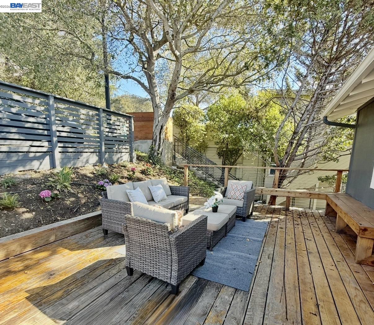 Detail Gallery Image 38 of 43 For 6130 Harbord Dr, Oakland,  CA 94611 - 3 Beds | 3 Baths