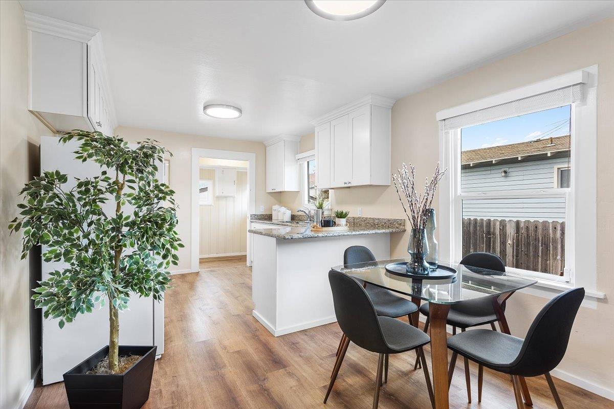 Detail Gallery Image 11 of 28 For 409 Foothill Blvd, San Leandro,  CA 94577 - 2 Beds | 1 Baths