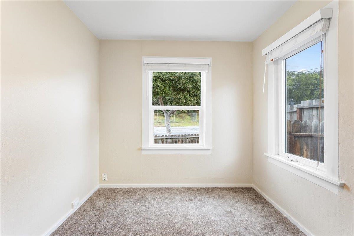 Detail Gallery Image 20 of 28 For 409 Foothill Blvd, San Leandro,  CA 94577 - 2 Beds | 1 Baths