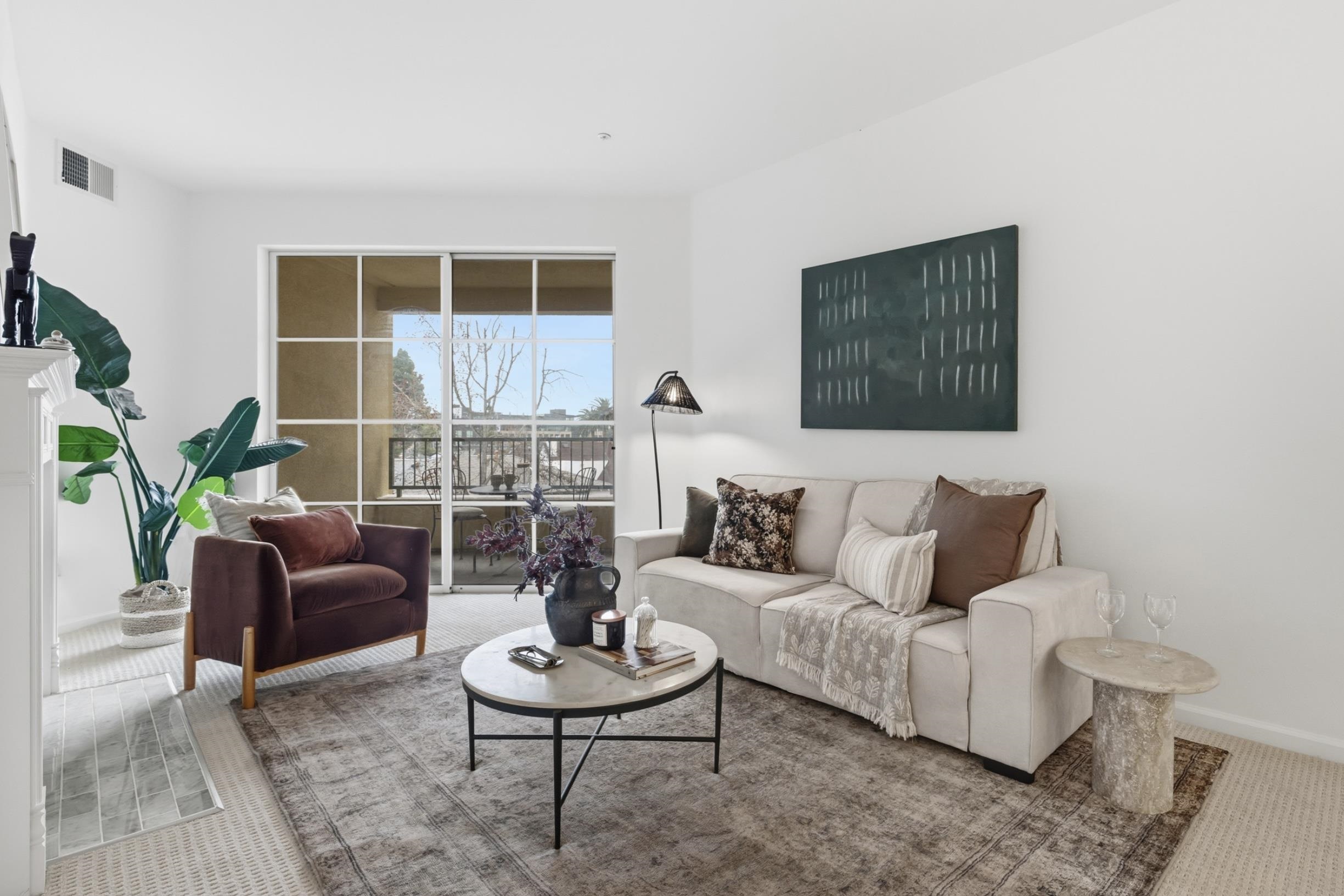 Detail Gallery Image 2 of 26 For 111 Saint Matthews Ave #304,  San Mateo,  CA 94401 - 2 Beds | 2 Baths