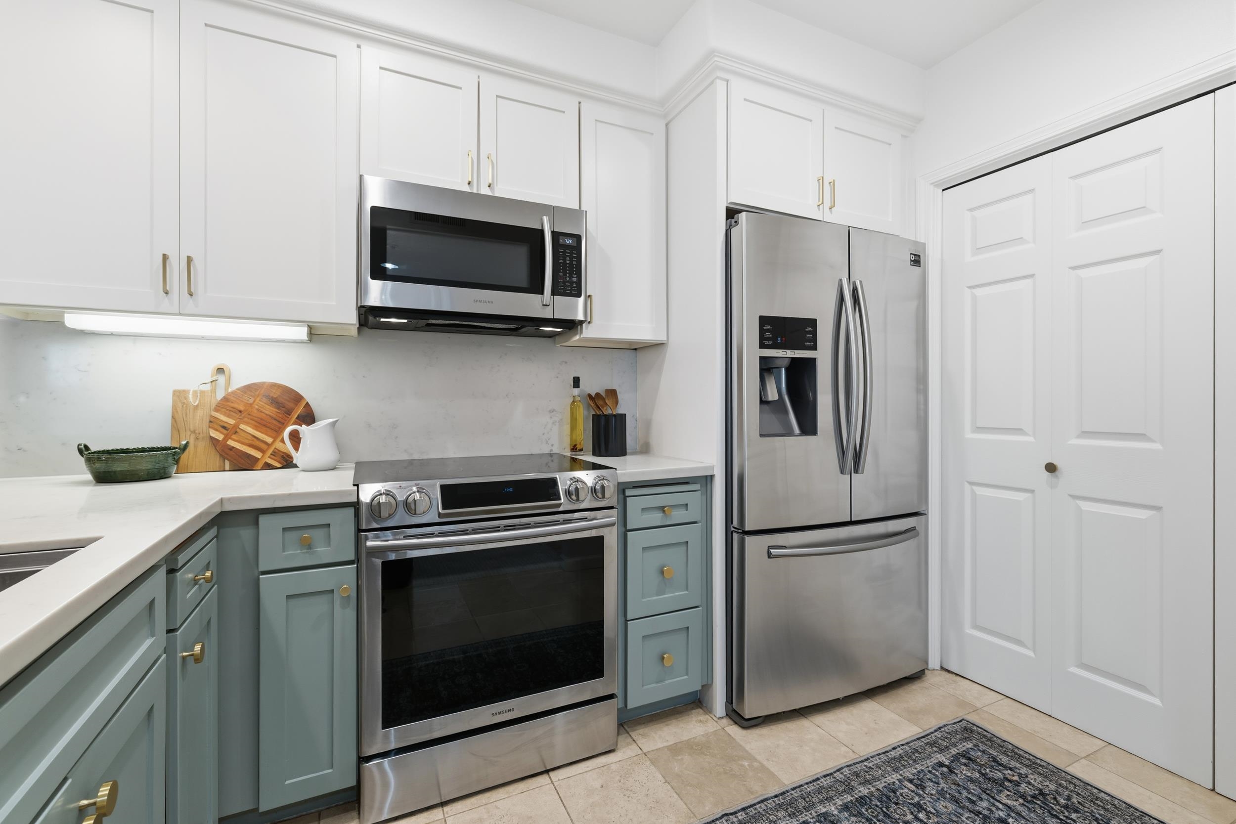 Detail Gallery Image 9 of 26 For 111 Saint Matthews Ave #304,  San Mateo,  CA 94401 - 2 Beds | 2 Baths