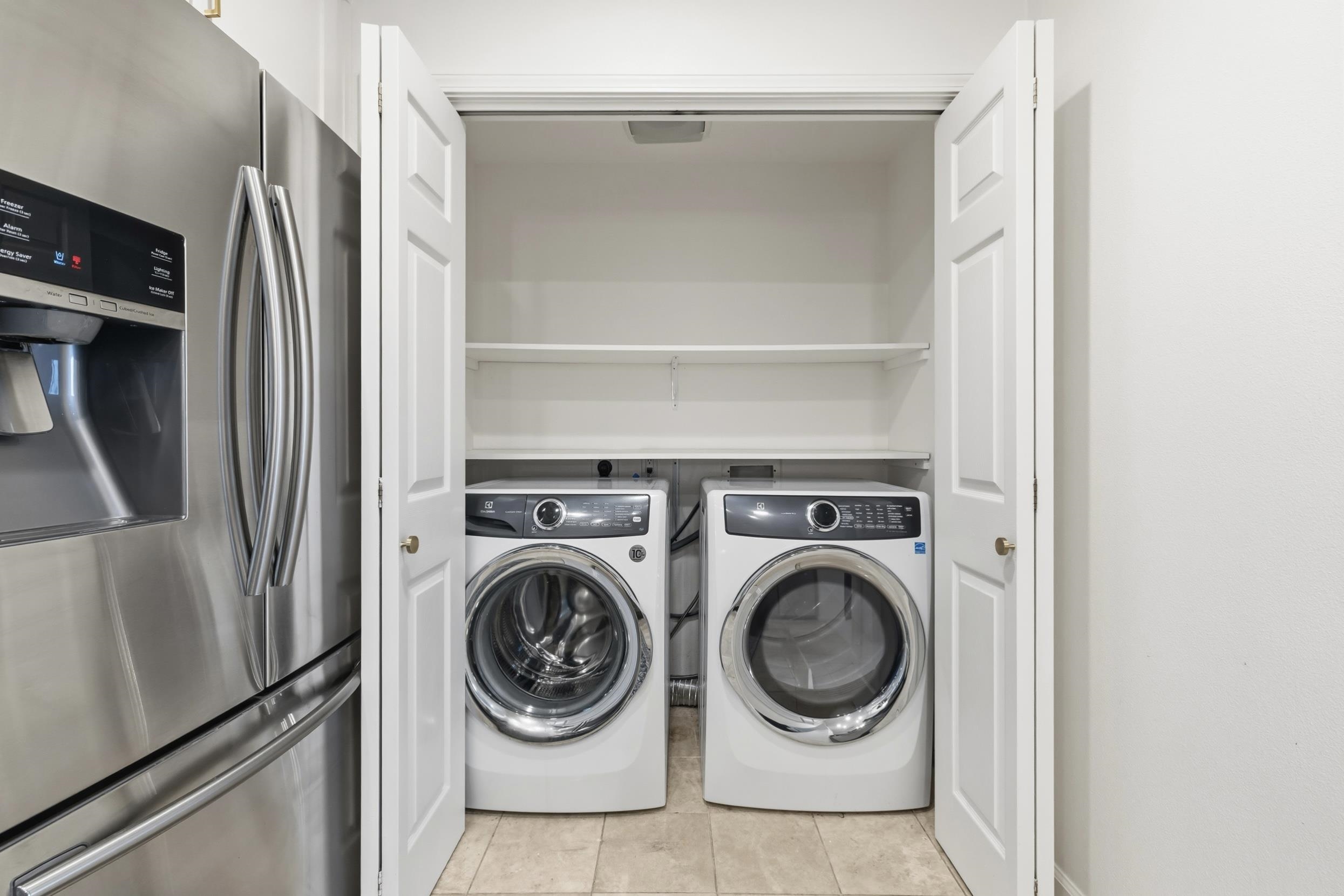 Detail Gallery Image 10 of 26 For 111 Saint Matthews Ave #304,  San Mateo,  CA 94401 - 2 Beds | 2 Baths