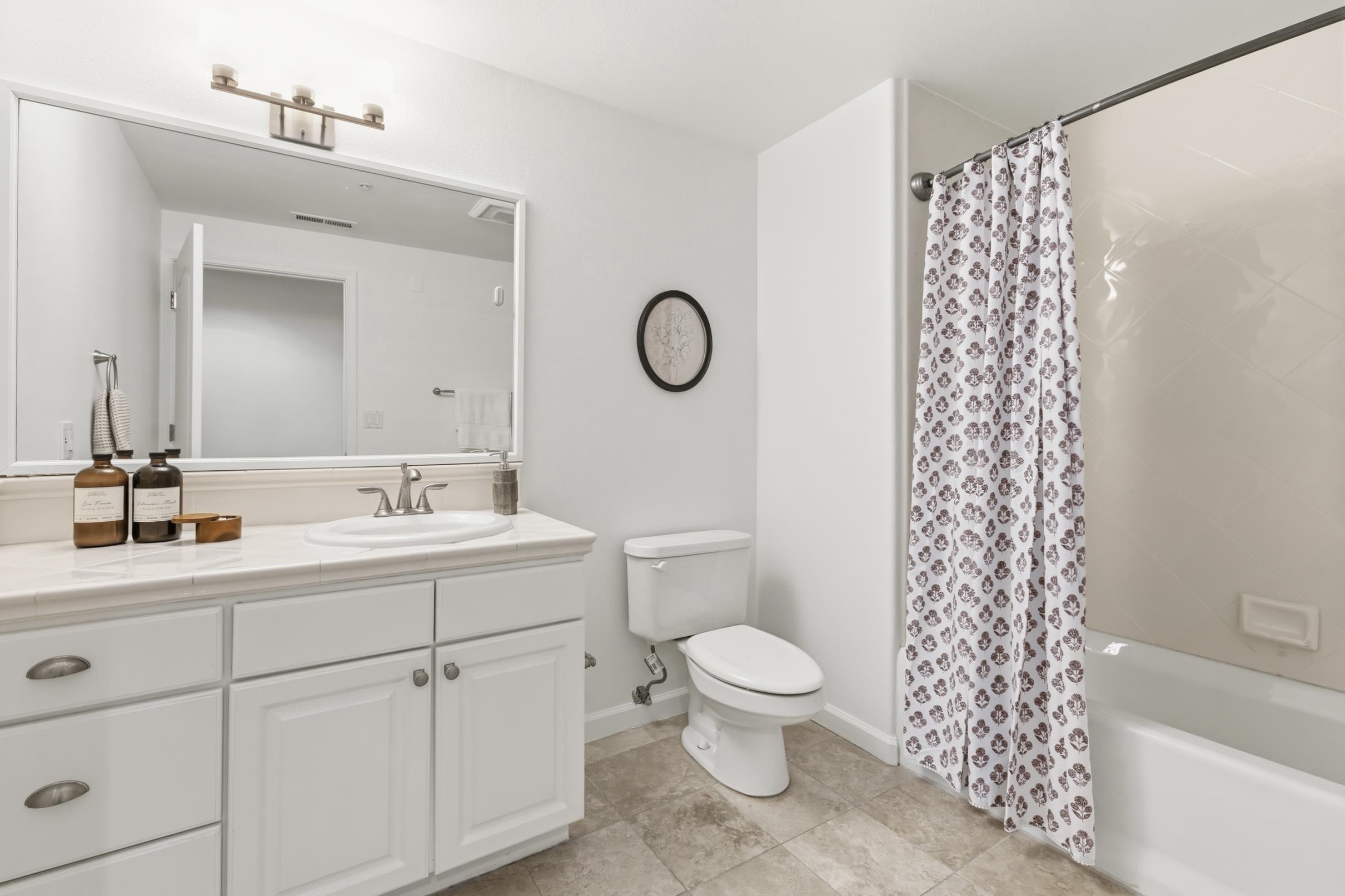 Detail Gallery Image 21 of 26 For 111 Saint Matthews Ave #304,  San Mateo,  CA 94401 - 2 Beds | 2 Baths