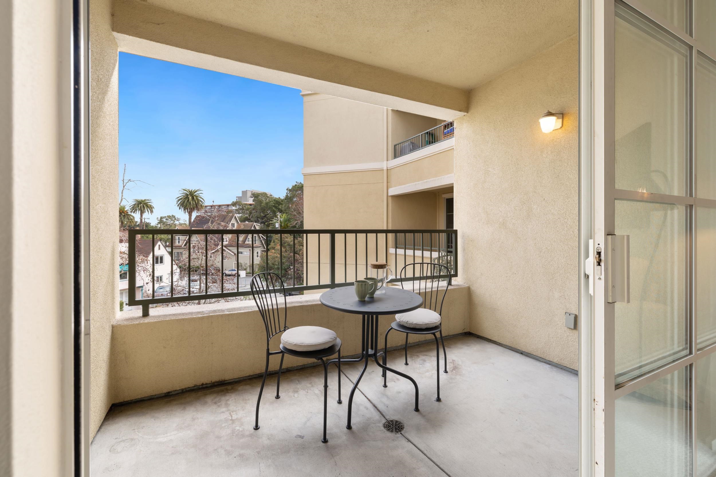 Detail Gallery Image 22 of 26 For 111 Saint Matthews Ave #304,  San Mateo,  CA 94401 - 2 Beds | 2 Baths