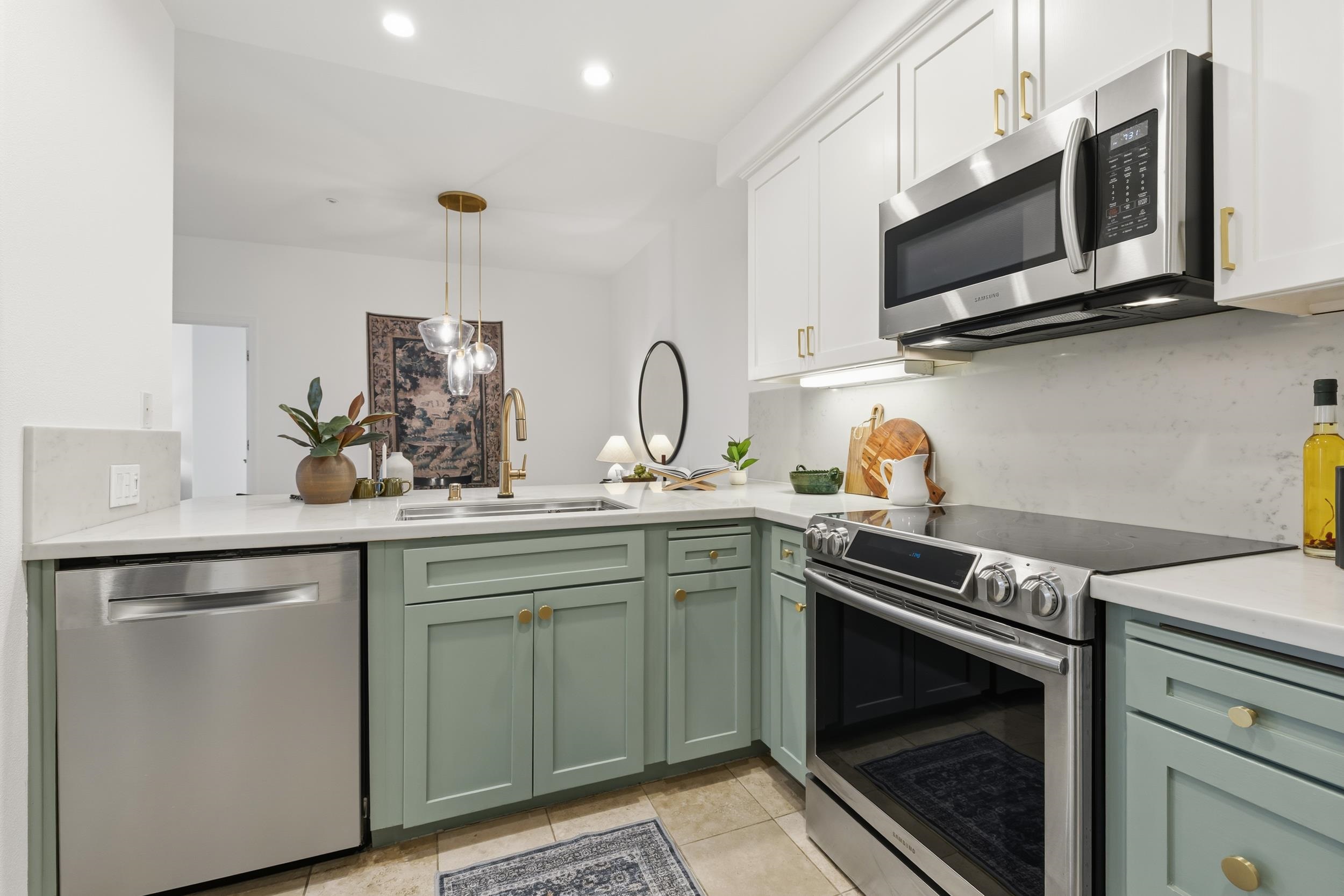 Detail Gallery Image 7 of 26 For 111 Saint Matthews Ave #304,  San Mateo,  CA 94401 - 2 Beds | 2 Baths