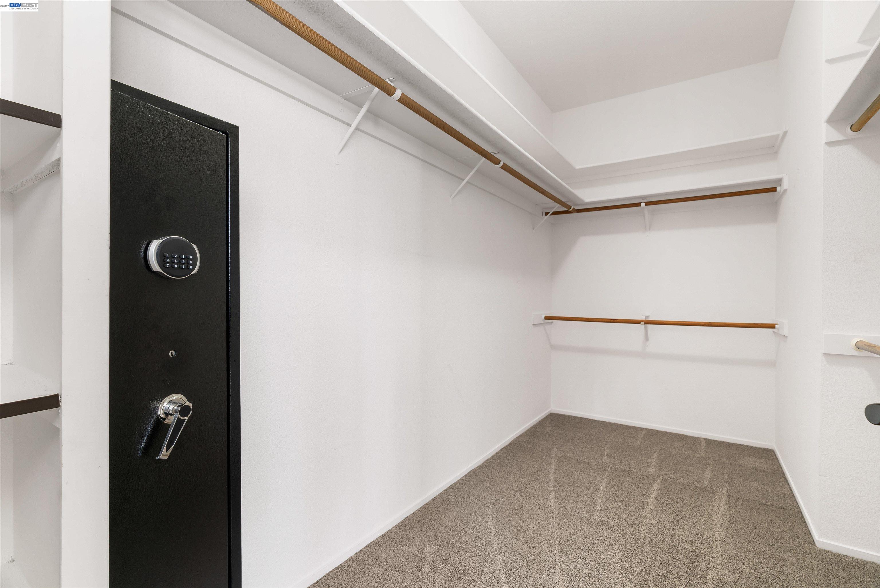 Detail Gallery Image 26 of 39 For 258 El Pueblo Place, Clayton,  CA 94517-9998 - 5 Beds | 3 Baths