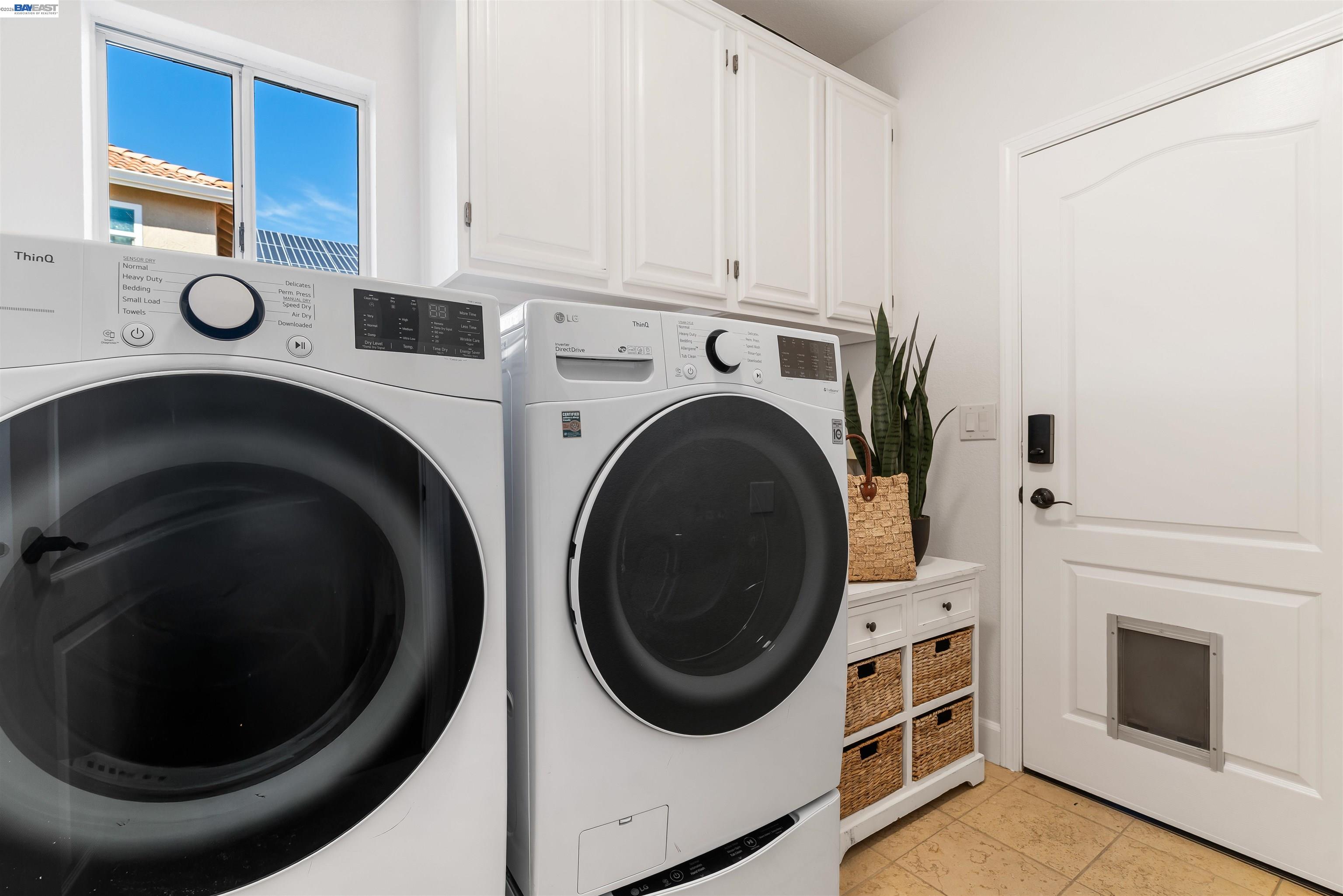 Detail Gallery Image 39 of 39 For 258 El Pueblo Place, Clayton,  CA 94517-9998 - 5 Beds | 3 Baths