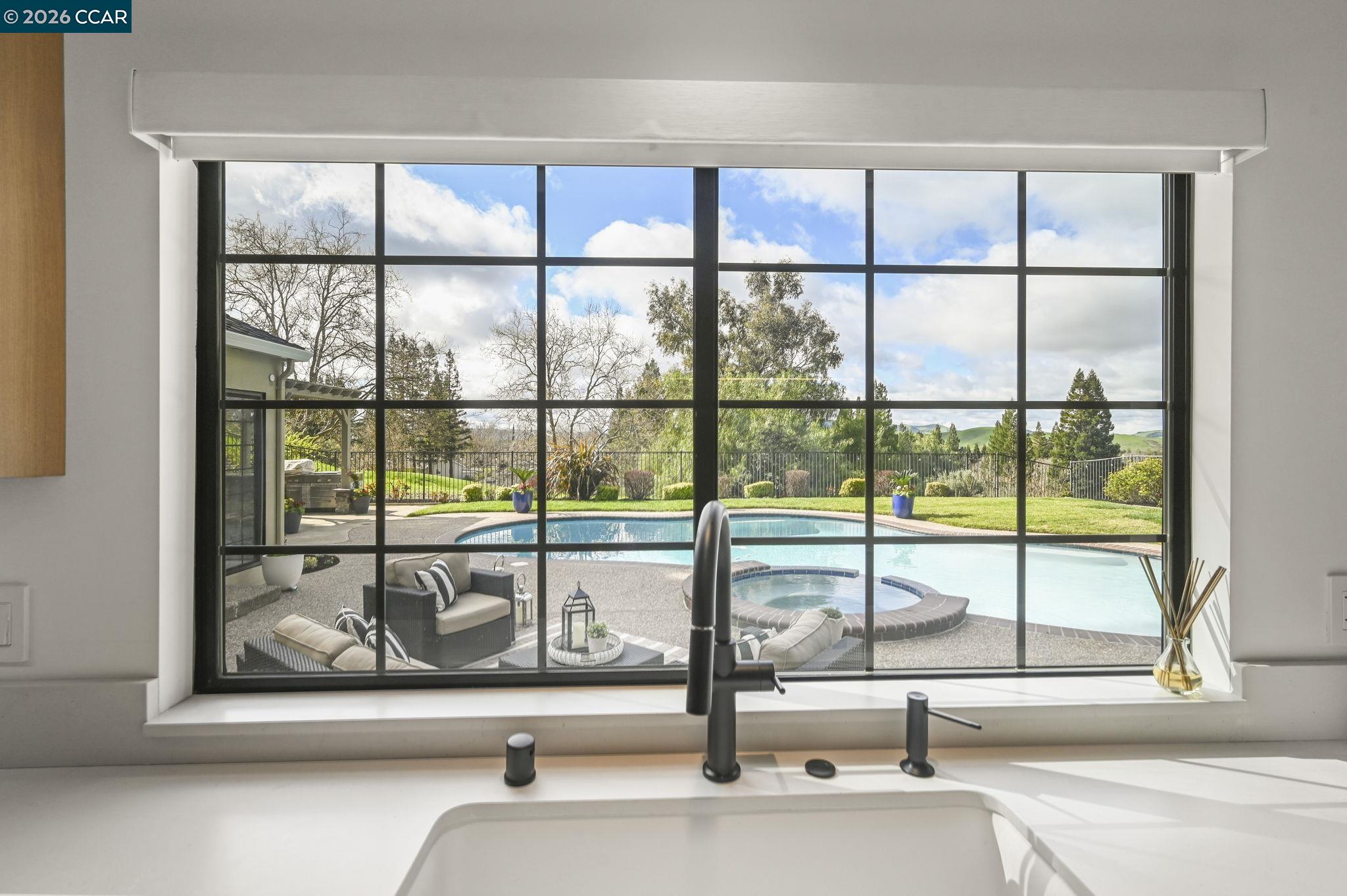 Detail Gallery Image 22 of 56 For 4060 Sugar Maple Dr, Danville,  CA 94506 - 4 Beds | 3 Baths