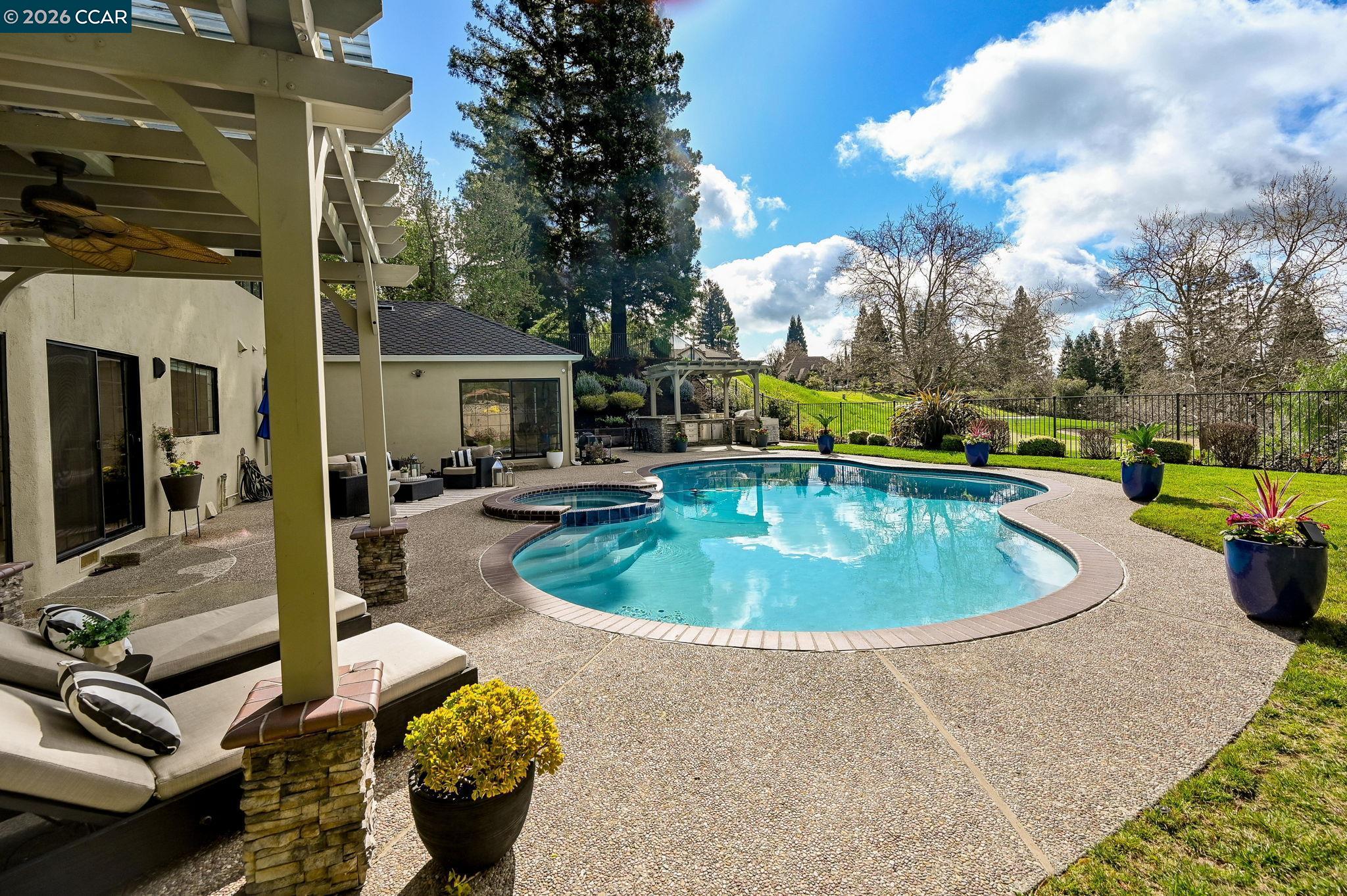 Detail Gallery Image 40 of 56 For 4060 Sugar Maple Dr, Danville,  CA 94506 - 4 Beds | 3 Baths