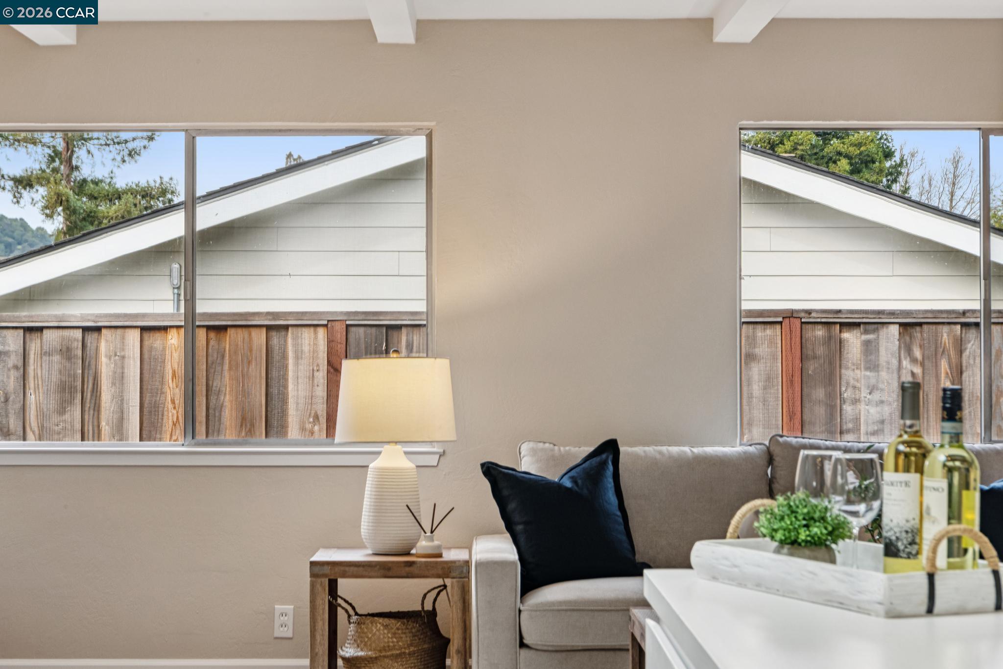 Detail Gallery Image 19 of 46 For 1103 Larch Avenue, Moraga,  CA 94556 - 3 Beds | 2 Baths