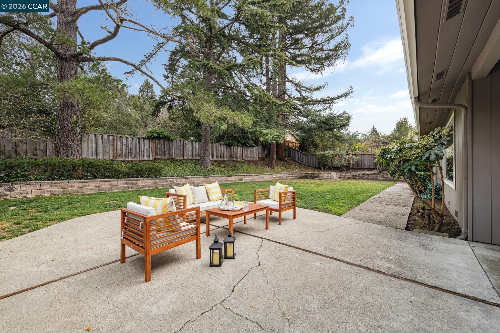 Detail Gallery Image 29 of 46 For 1103 Larch Avenue, Moraga,  CA 94556 - 3 Beds | 2 Baths
