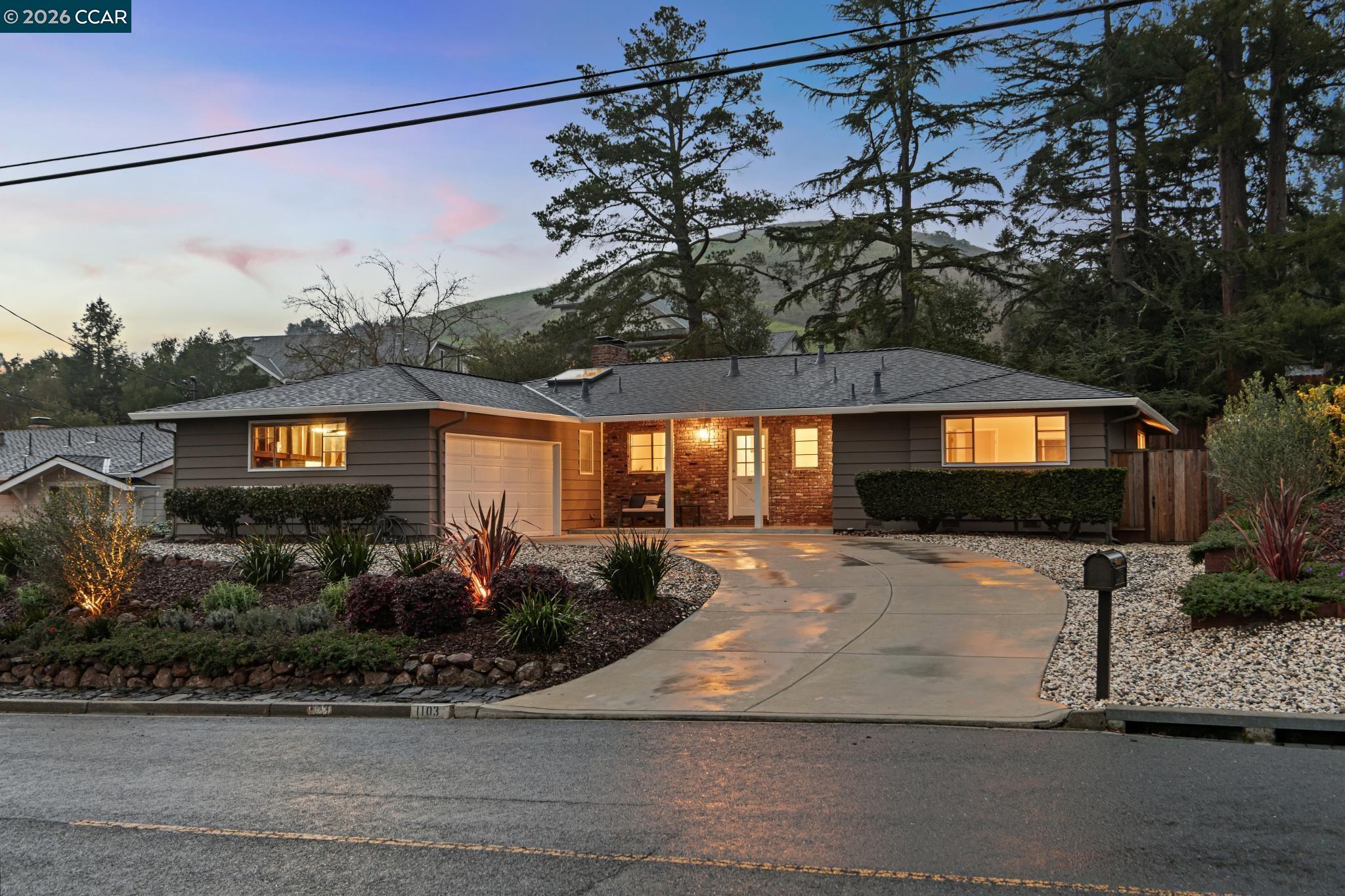 Detail Gallery Image 34 of 46 For 1103 Larch Avenue, Moraga,  CA 94556 - 3 Beds | 2 Baths