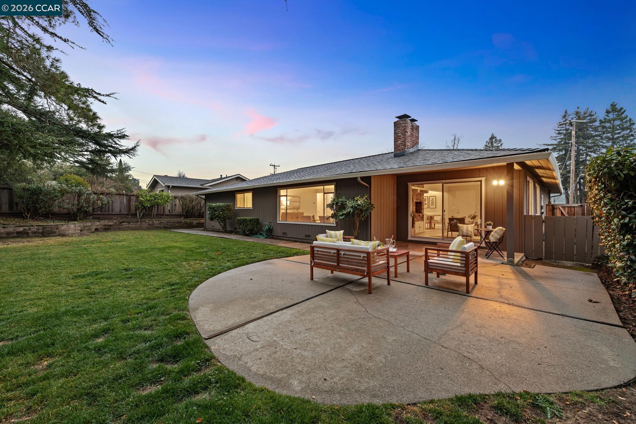 Detail Gallery Image 41 of 46 For 1103 Larch Avenue, Moraga,  CA 94556 - 3 Beds | 2 Baths