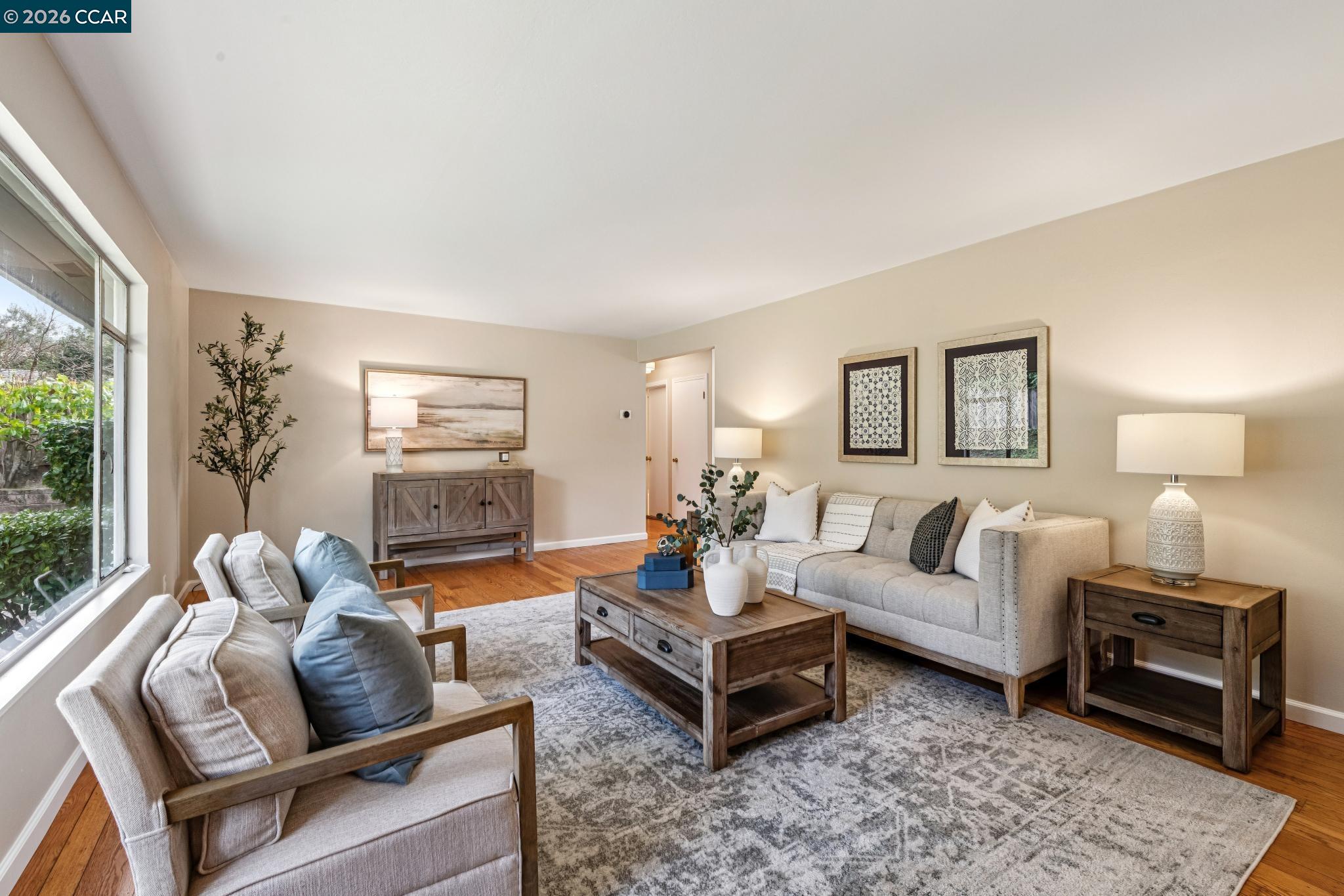 Detail Gallery Image 9 of 46 For 1103 Larch Avenue, Moraga,  CA 94556 - 3 Beds | 2 Baths