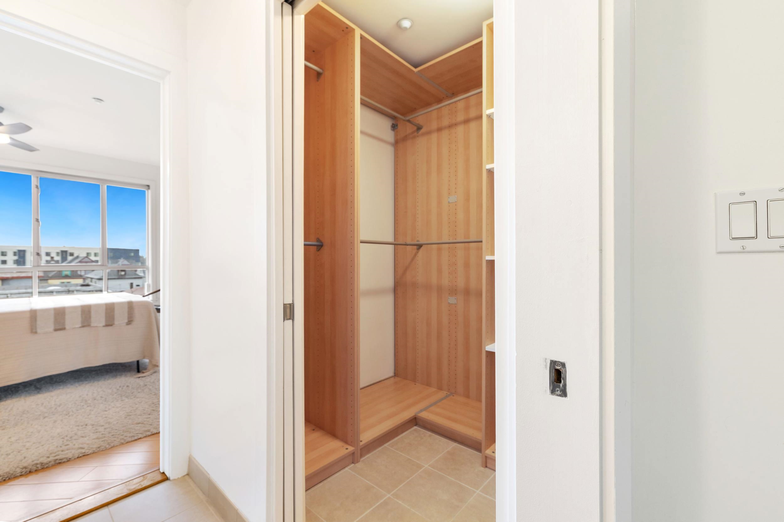 Photo #12: 41123873 Listing: Photo #12