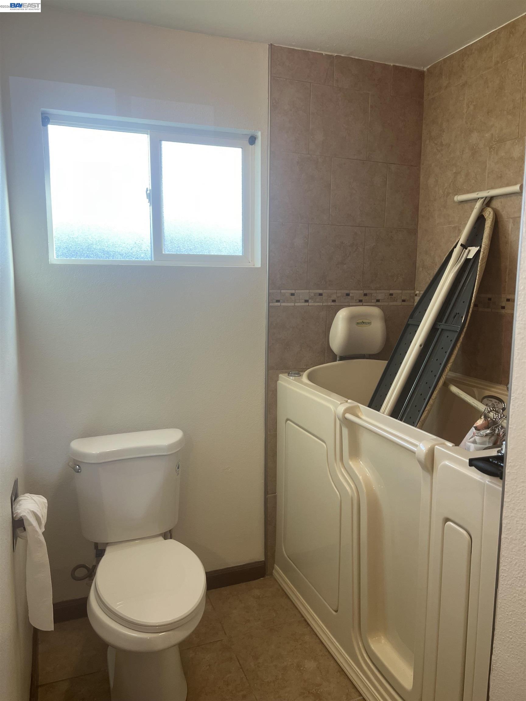 Detail Gallery Image 18 of 36 For 4820 Mcnary Court, Modesto,  CA 95357 - 3 Beds | 2 Baths