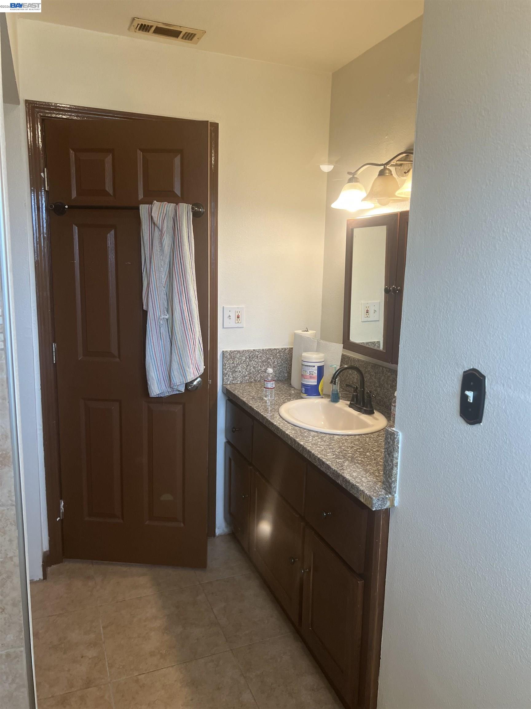 Detail Gallery Image 25 of 49 For 4820 Mcnary Court, Modesto,  CA 95357 - 3 Beds | 2 Baths