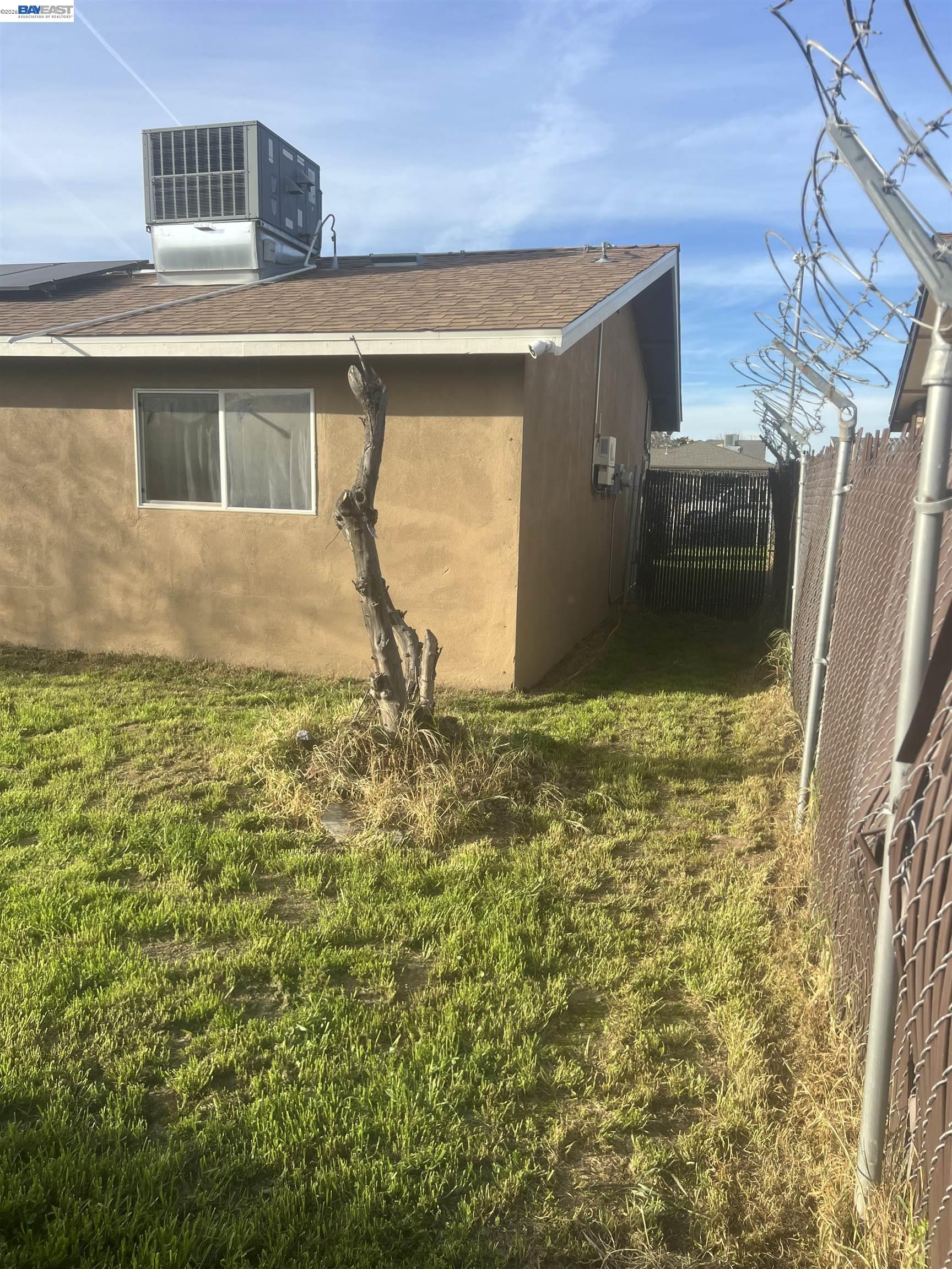 Detail Gallery Image 33 of 36 For 4820 Mcnary Court, Modesto,  CA 95357 - 3 Beds | 2 Baths