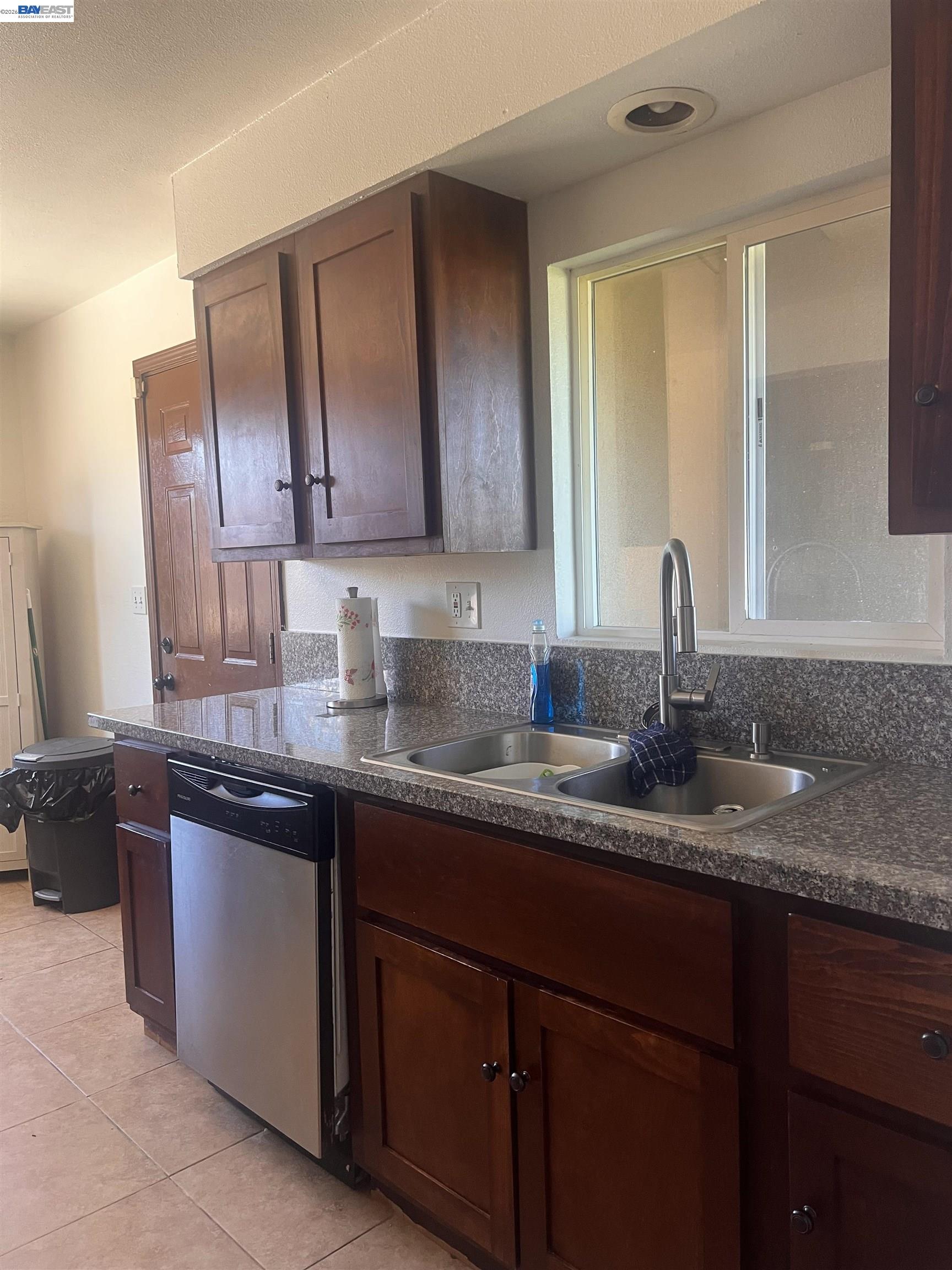 Detail Gallery Image 43 of 54 For 4820 Mcnary Court, Modesto,  CA 95357 - 3 Beds | 2 Baths