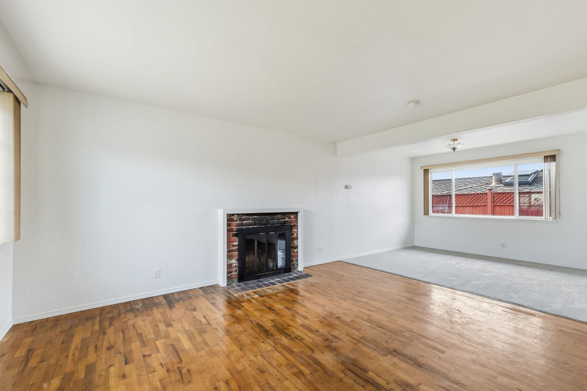 Detail Gallery Image 5 of 26 For 1609 Darwin St, Seaside,  CA 93955-4507 - 3 Beds | 1/1 Baths