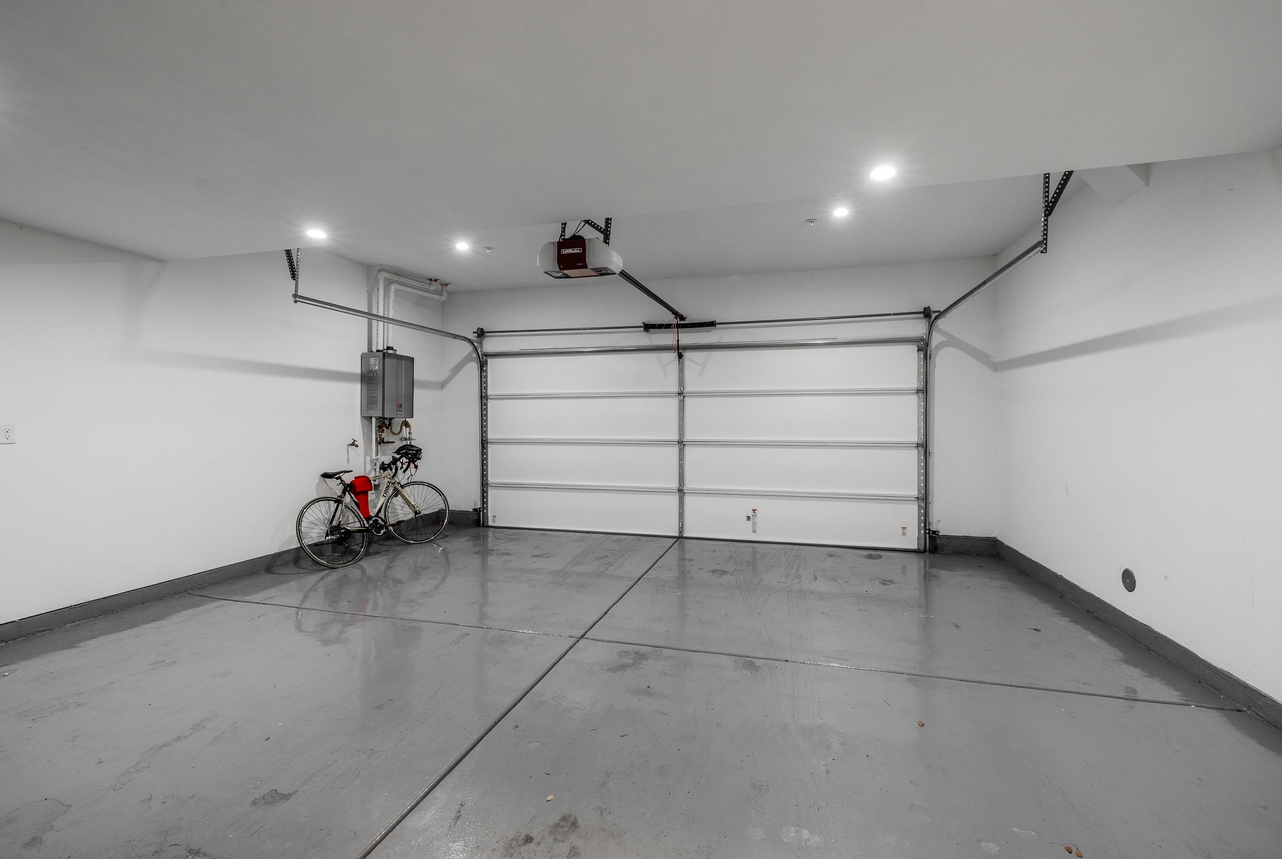 Photo #6: 41123882 Listing: Photo #6