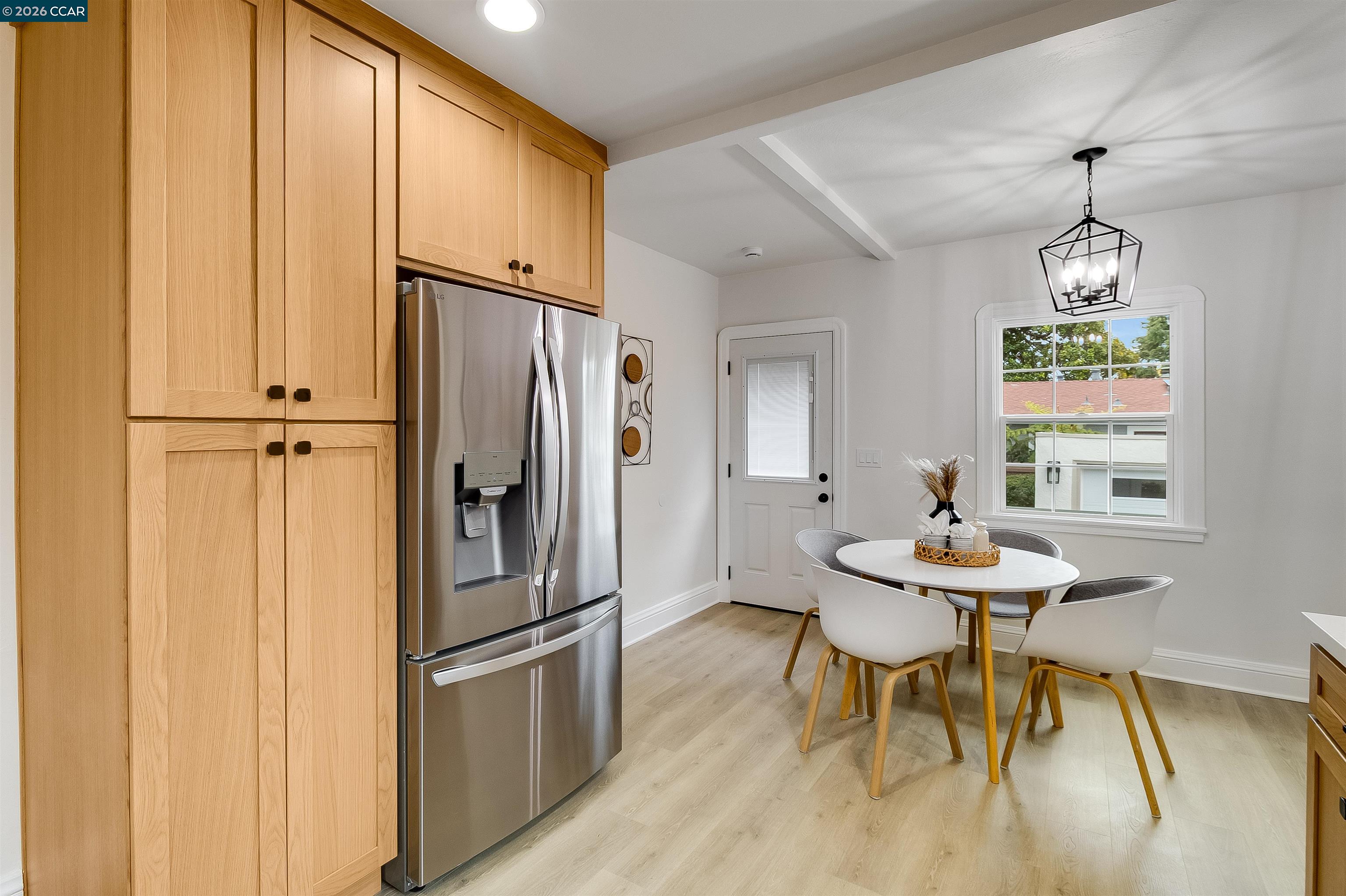 Detail Gallery Image 17 of 43 For 1604 Dwight Way, Berkeley,  CA 94703 - 2 Beds | 1 Baths