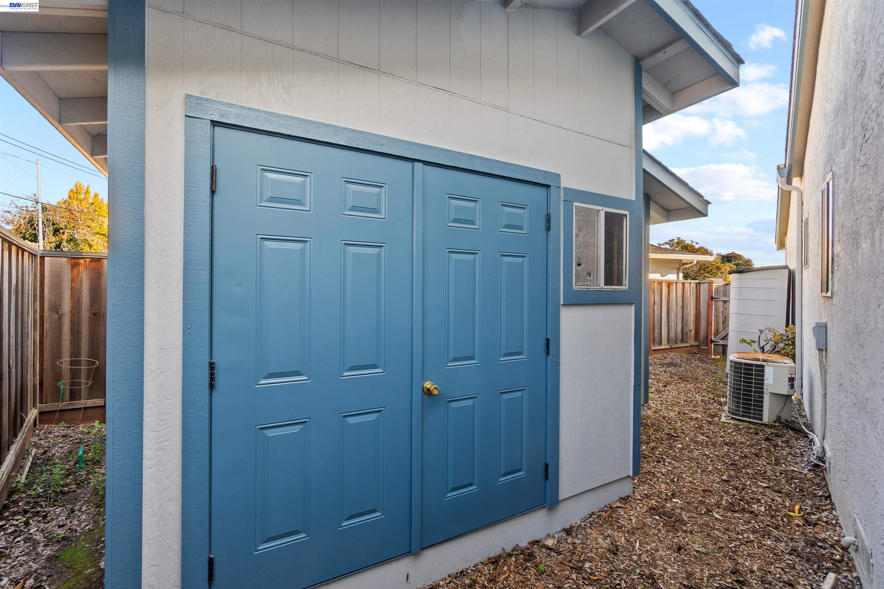 Detail Gallery Image 42 of 48 For 3393 Sutton Loop, Fremont,  CA 94536 - 4 Beds | 3 Baths