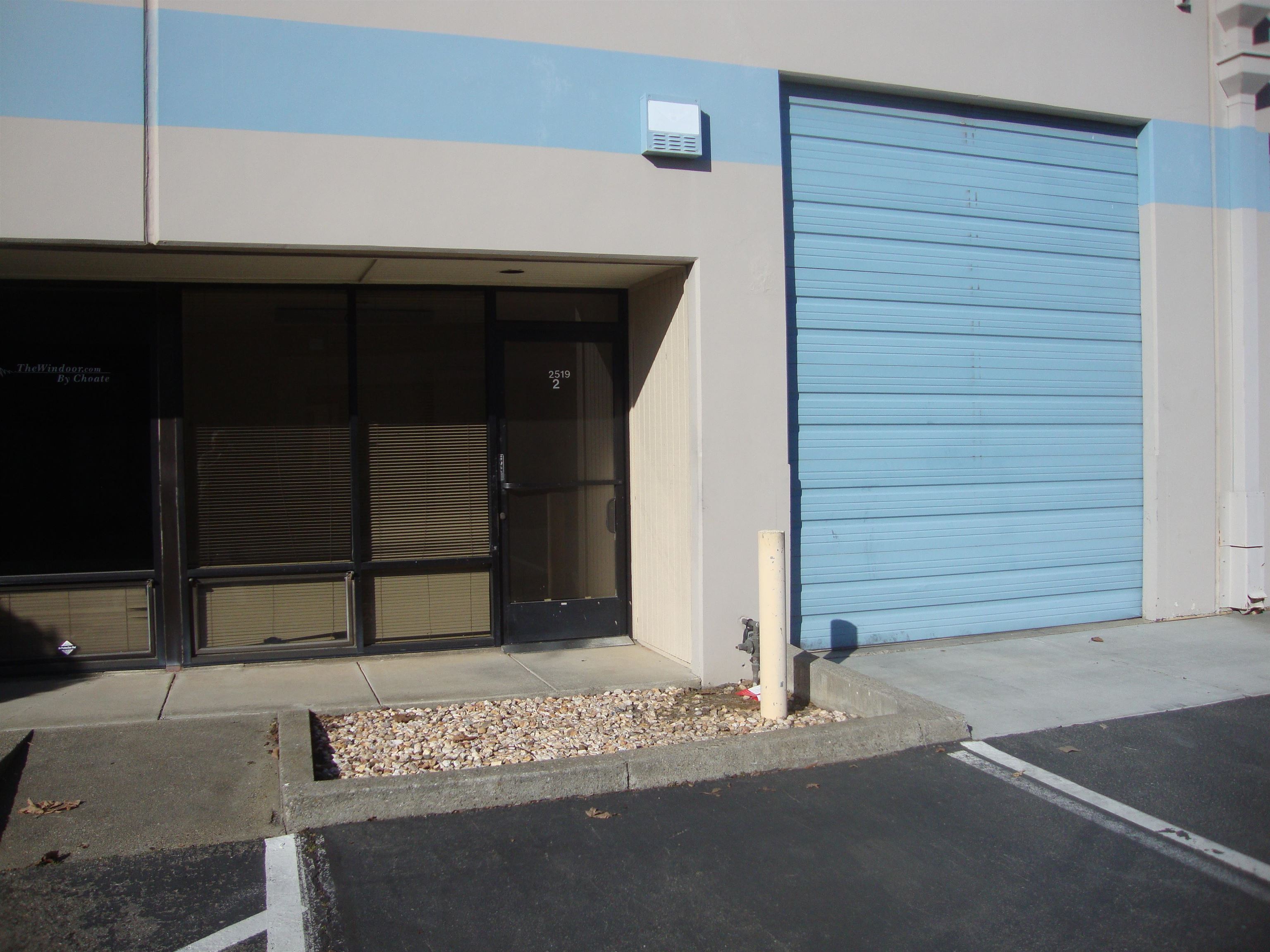 Detail Gallery Image 4 of 9 For 2519 W Winton Ave #2e, Hayward,  CA 94545 - – Beds | – Baths