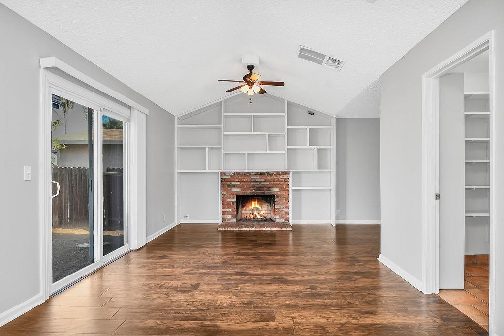 Detail Gallery Image 17 of 37 For 912 Rhine Way, Oakley,  CA 94561 - 4 Beds | 2/1 Baths