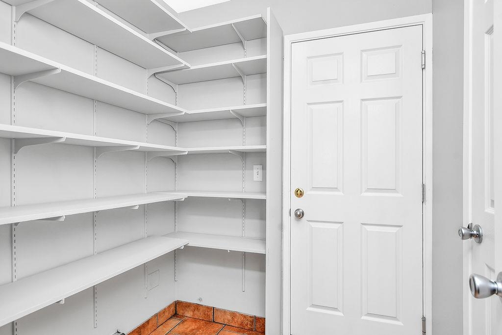 Detail Gallery Image 20 of 37 For 912 Rhine Way, Oakley,  CA 94561 - 4 Beds | 2/1 Baths